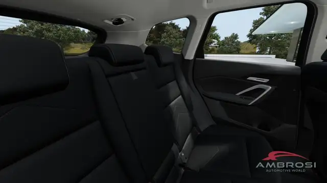 BMW X1 view 13