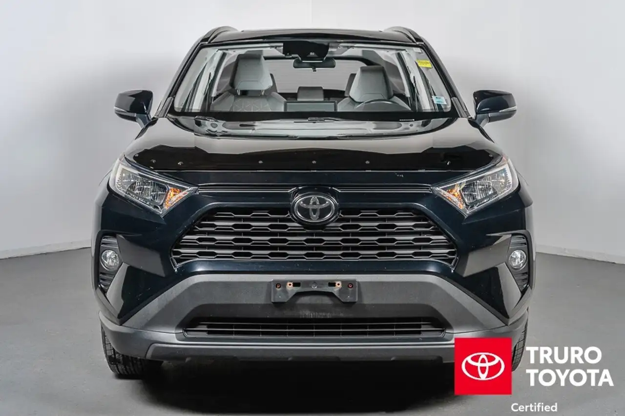 Toyota RAV 4 снимка Toyota RAV 4