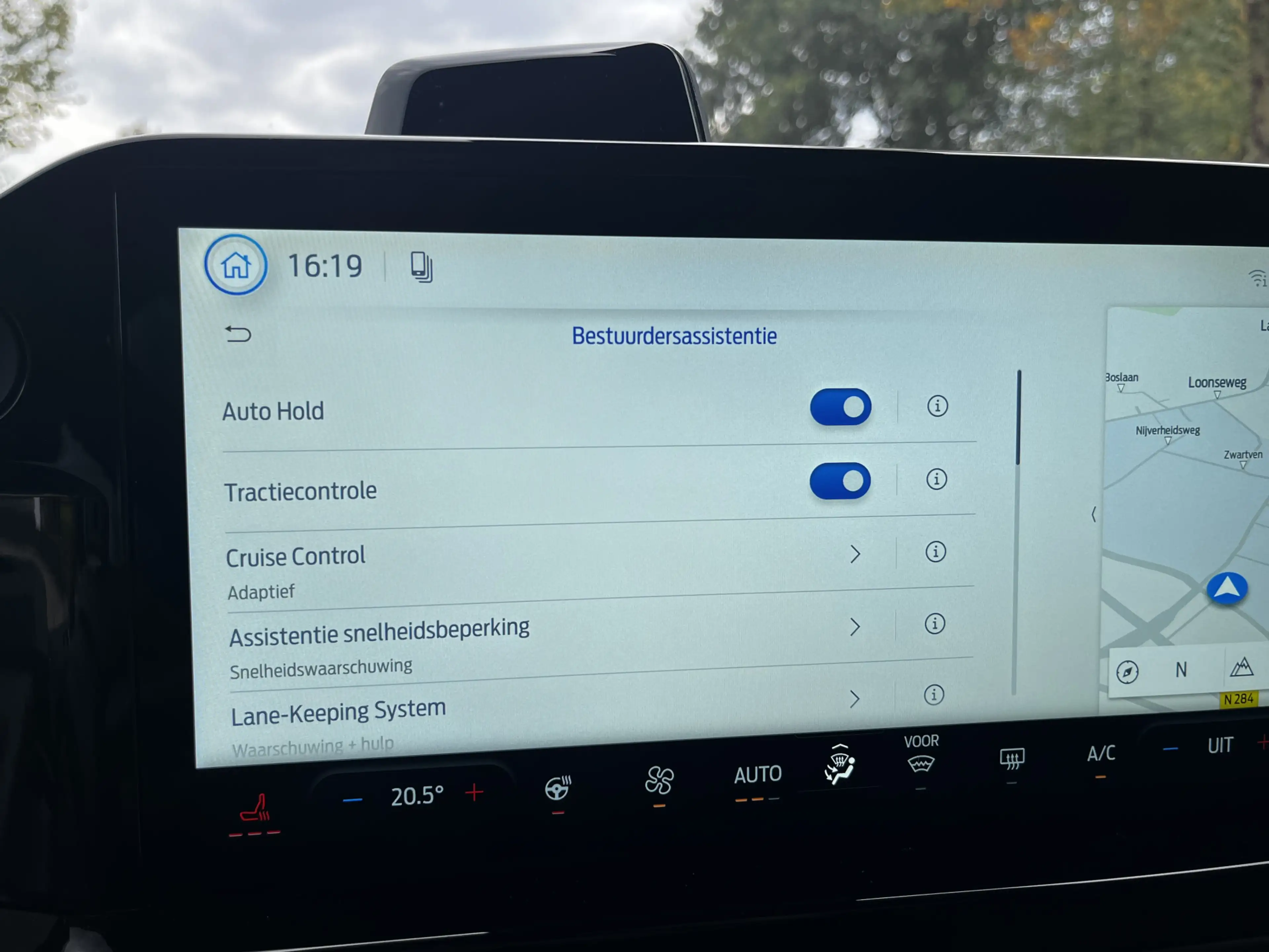 Ford Tourneo Custom 340 2.5 PHEV L2H1 Titanium X VIP Bus 8p. | FULL OP — photo 25