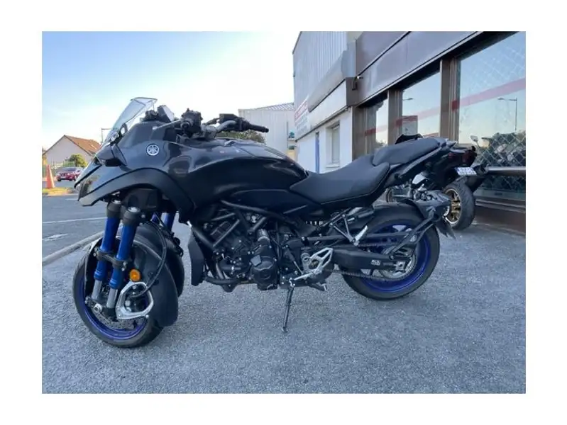 Yamaha Niken - foto 4