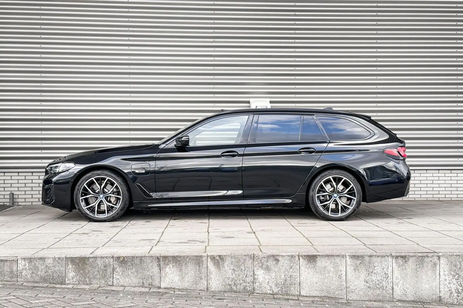BMW 530 5 Serie Touring 530e / Selections Nero - 2