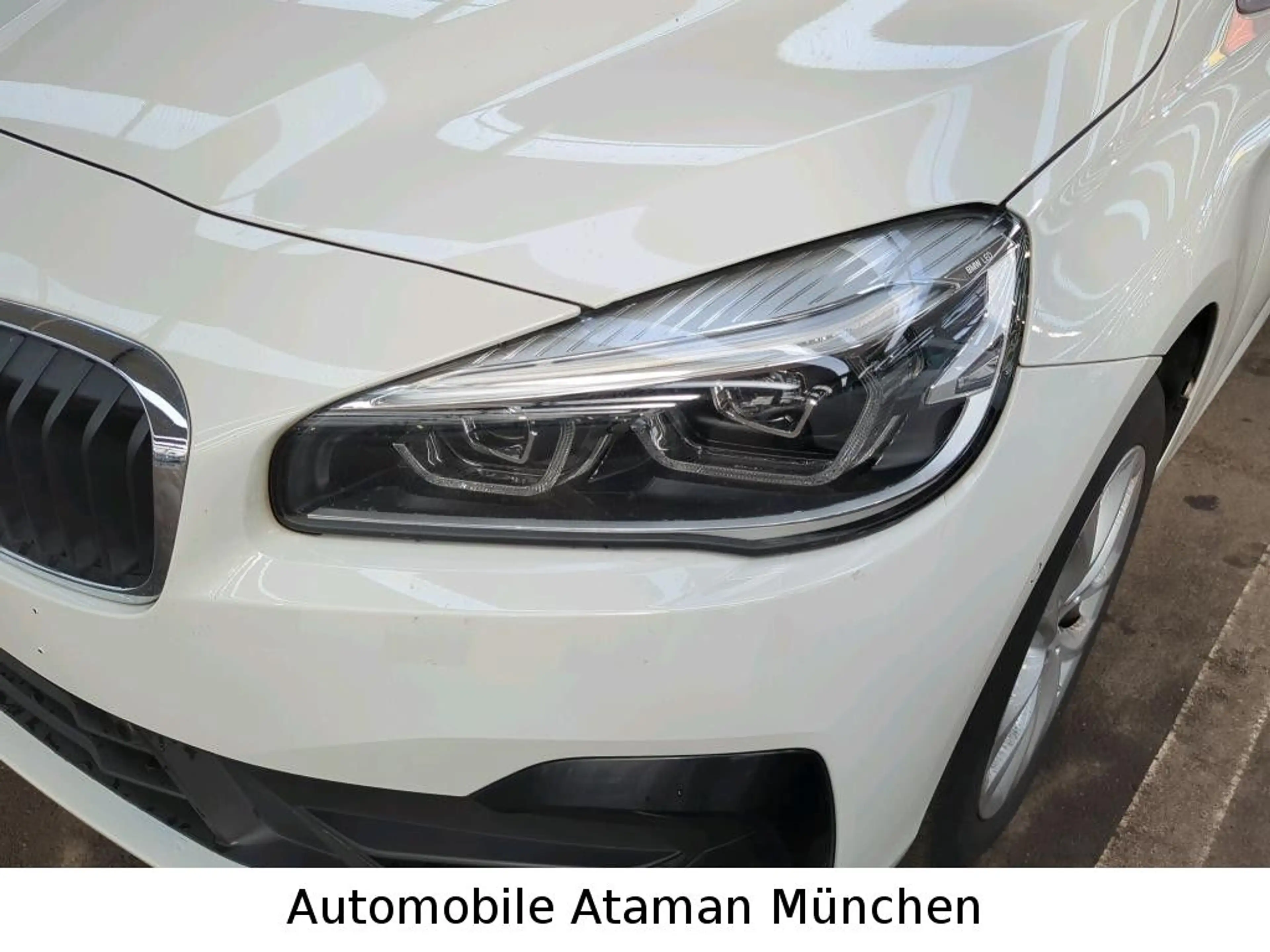 BMW 218 Advantage Steptronic / 7-Sitze — photo 9