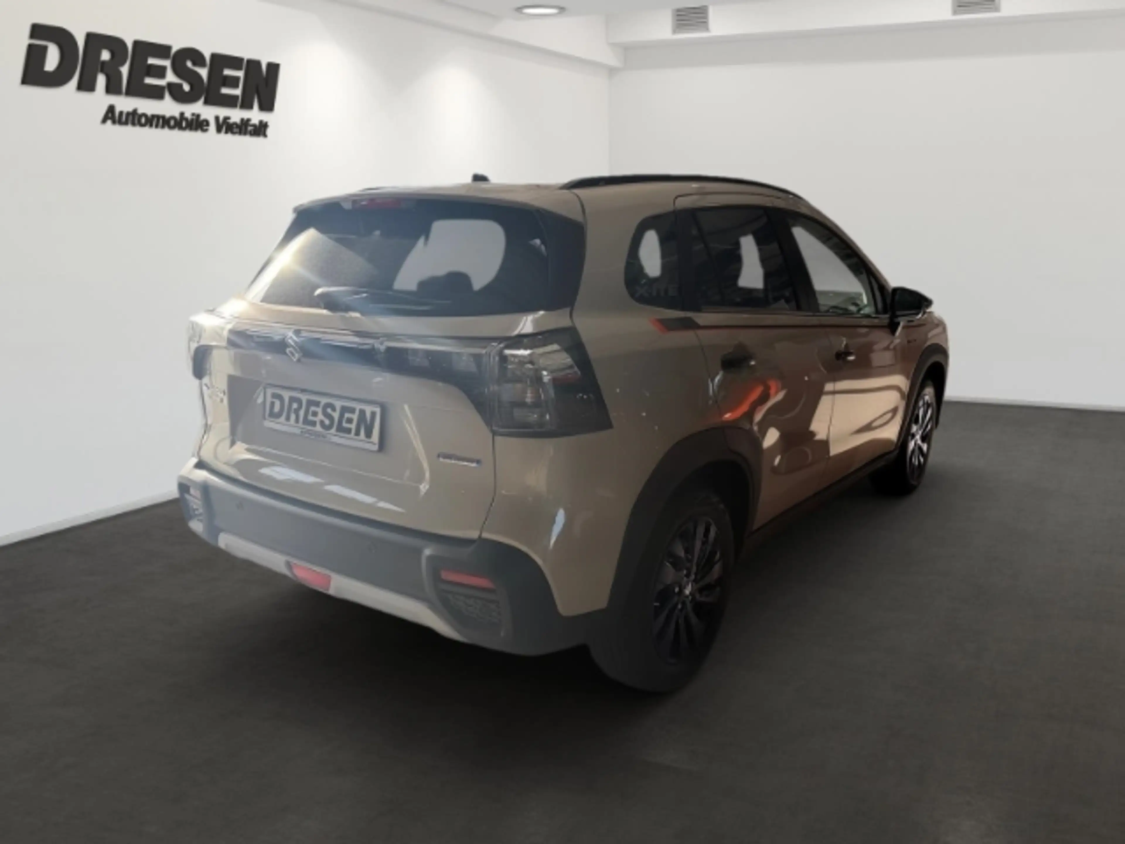 Suzuki SX4 S-Cross Comfort+ X-ITE 1.4 6AT Allrad + Apple CarPlay+ Rüc — photo 4