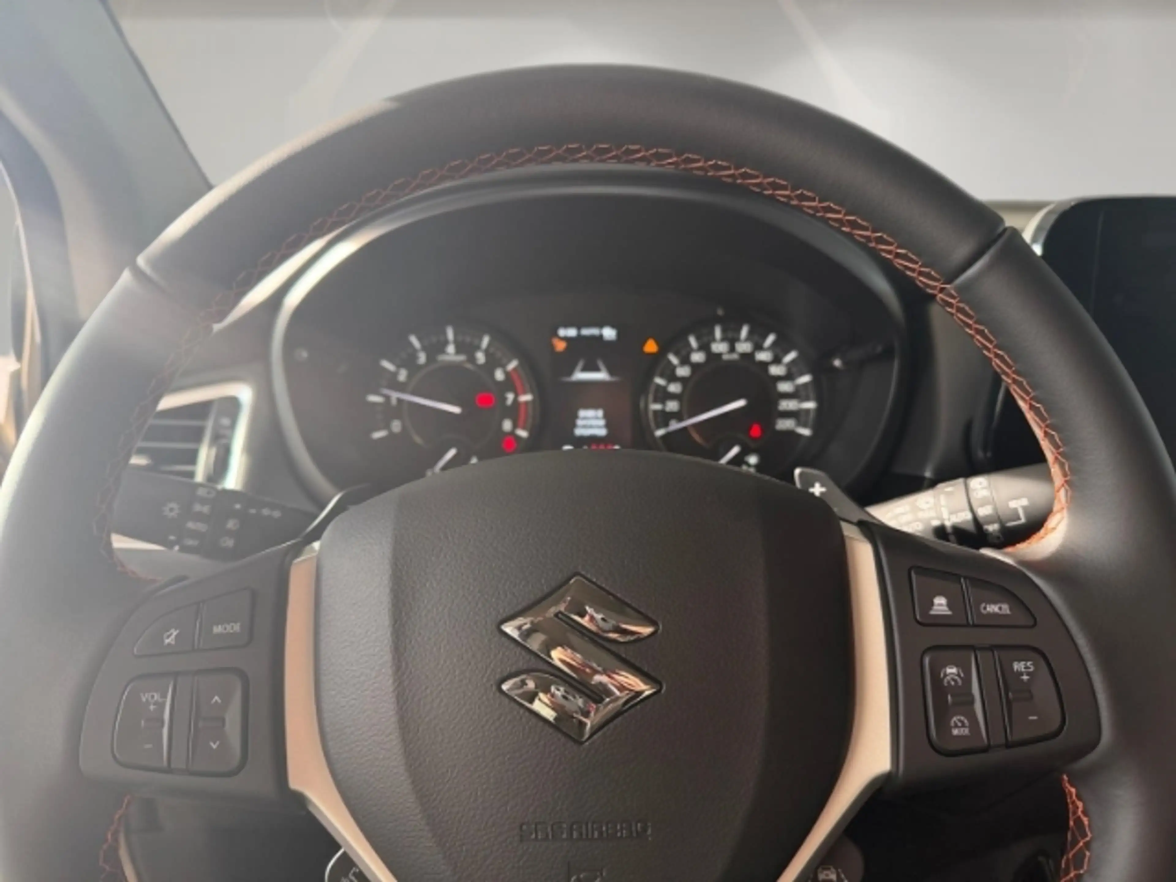 Suzuki SX4 S-Cross Comfort+ X-ITE 1.4 6AT Allrad + Apple CarPlay+ Rüc — photo 9