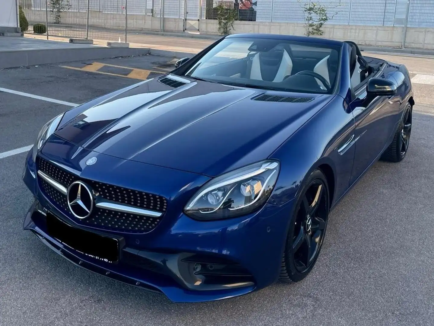 Mercedes-Benz SLC 250 AMG 204CV DIESEL Blau - 1