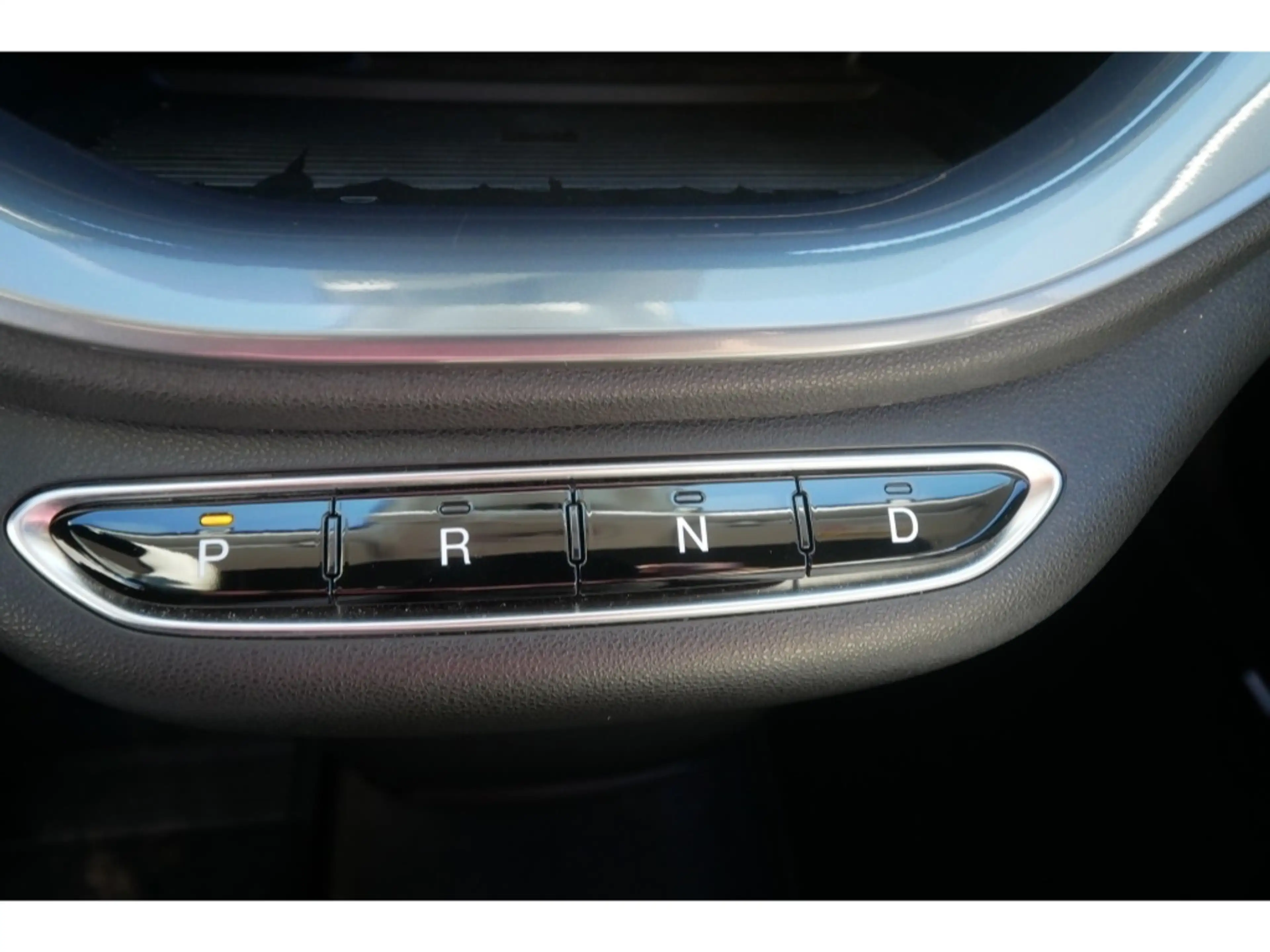 Fiat 500e BY BOCELLI AT 42 Kwh 118PS LED NAVI WINTER — photo 13