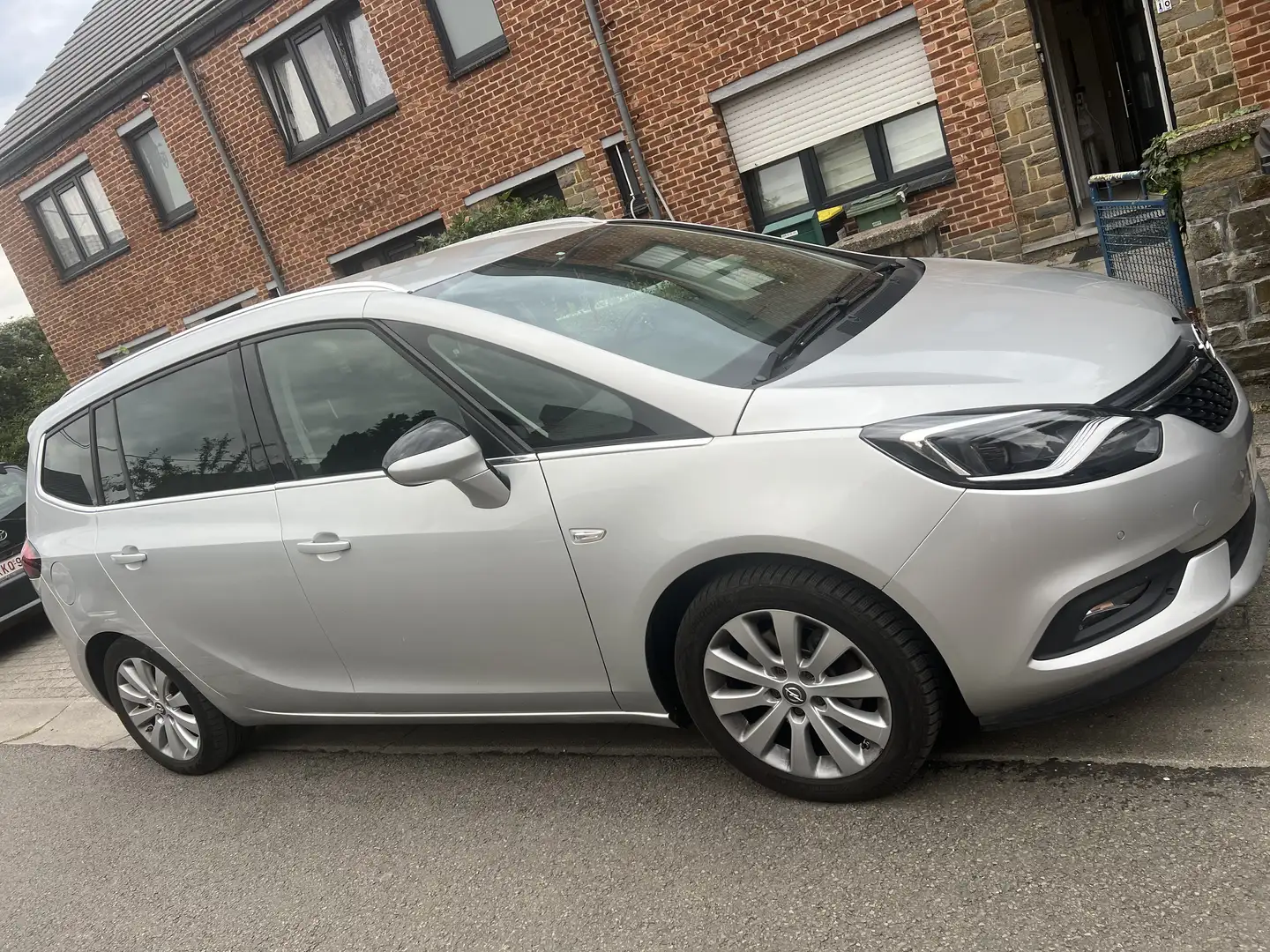 Opel Zafira Tourer 1.6 CDTi ecoFLEX Cosmo Start/Stop - 2