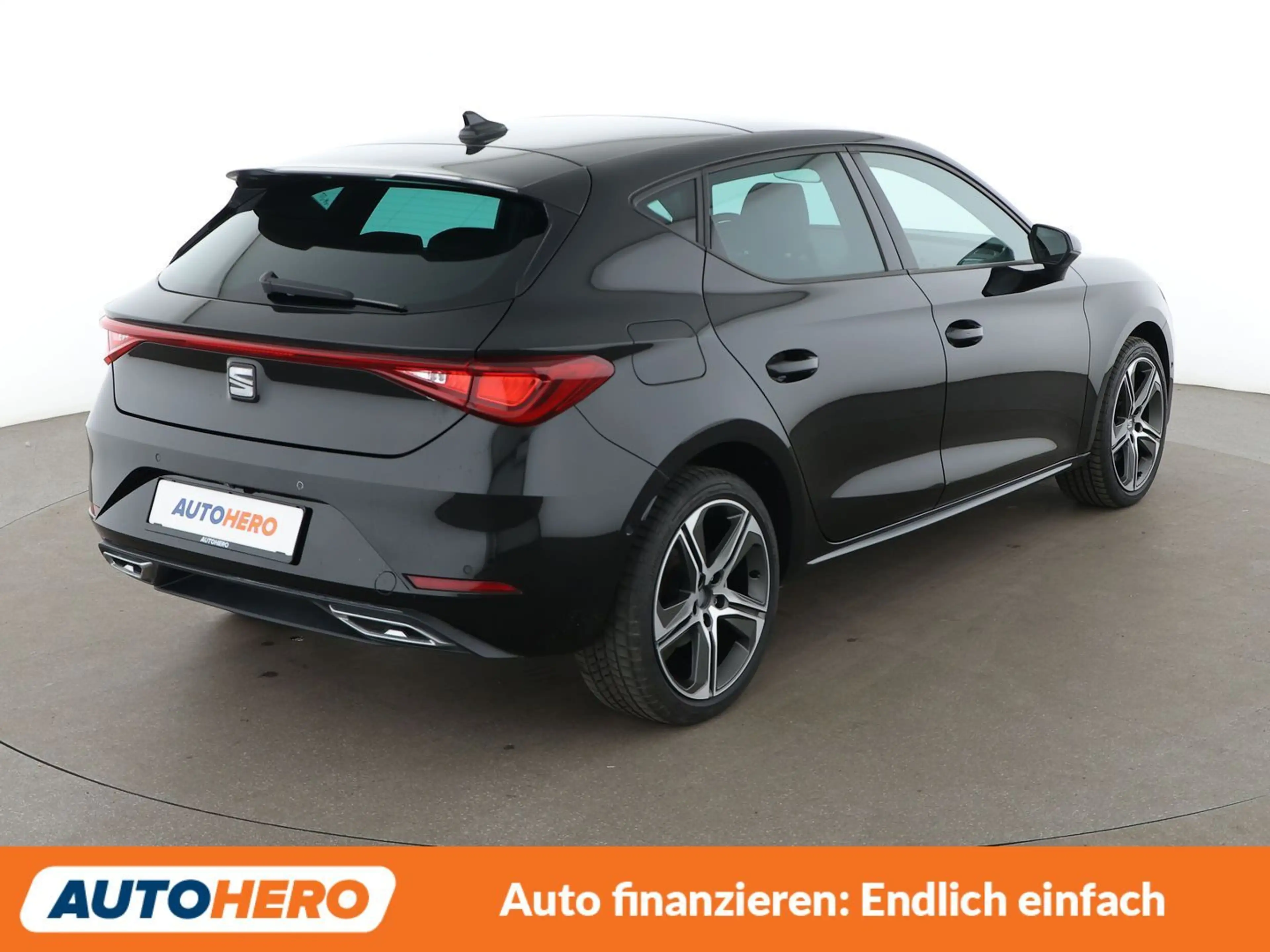 SEAT Leon e-Hybrid 1.4 TSI e-HYBRID FR Plus Aut.*NAVI*LED*TEMPO*CAM* — photo 6
