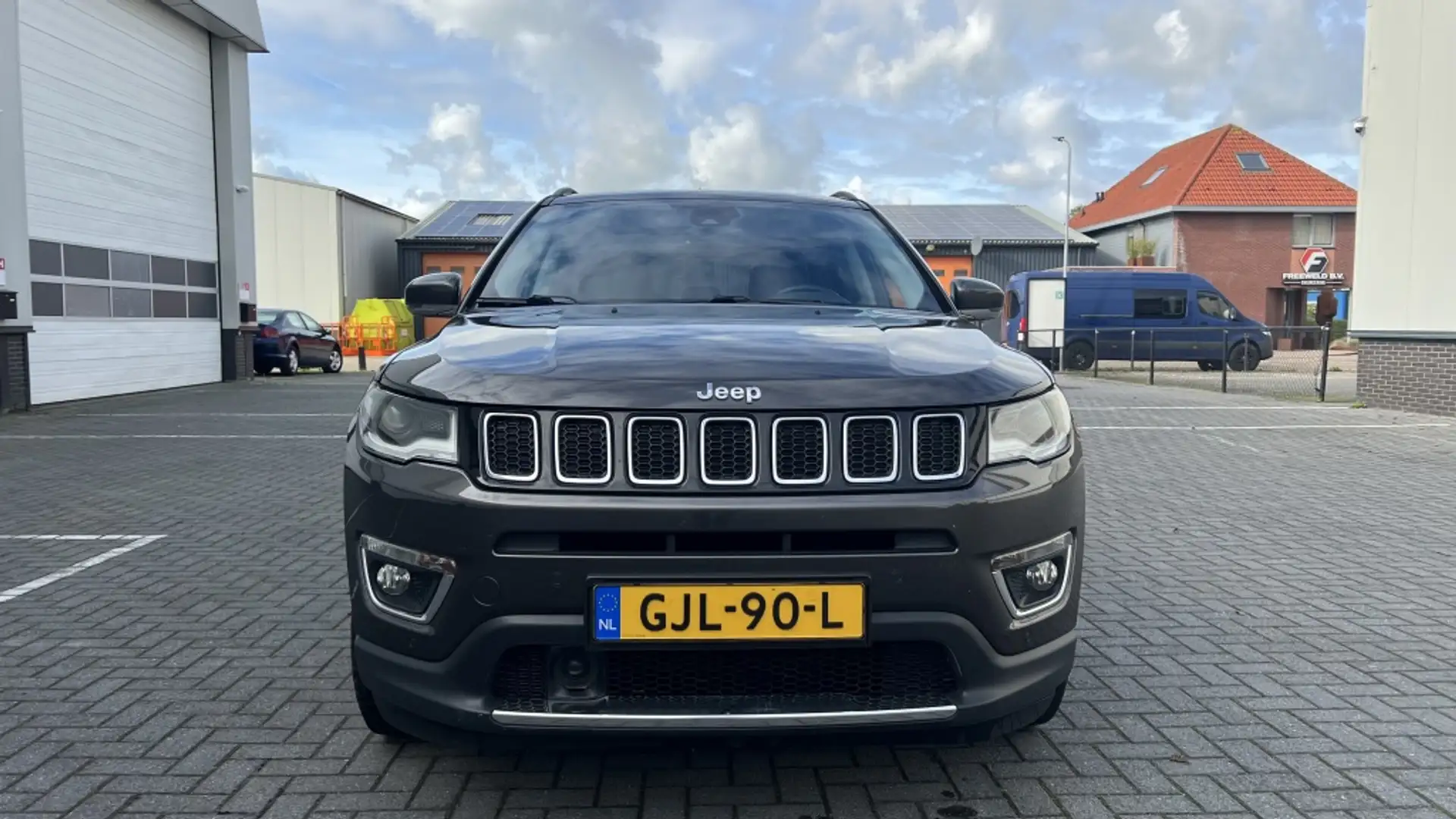 Jeep Compass 1.4 M.Air Limited Grijs - 2