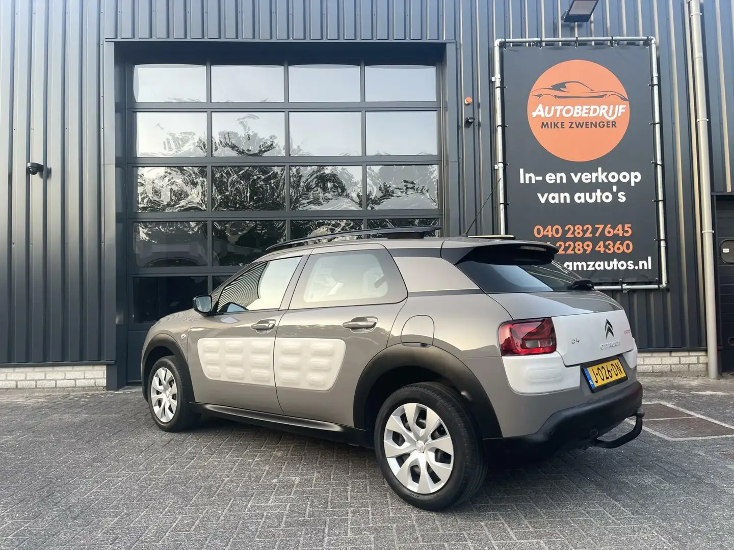 Citroen C4 Cactus 1.2 VTi Shine CAMERA|TREKHAAK|AIRCO|LED|PARKEERSEN Brun - 2