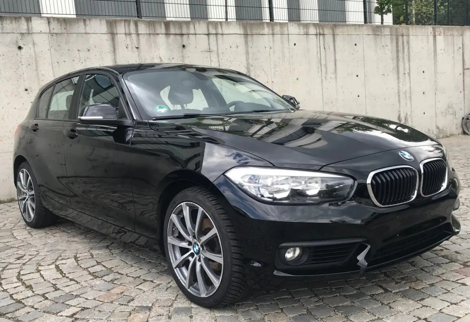 BMW 118 118i Negro - 2