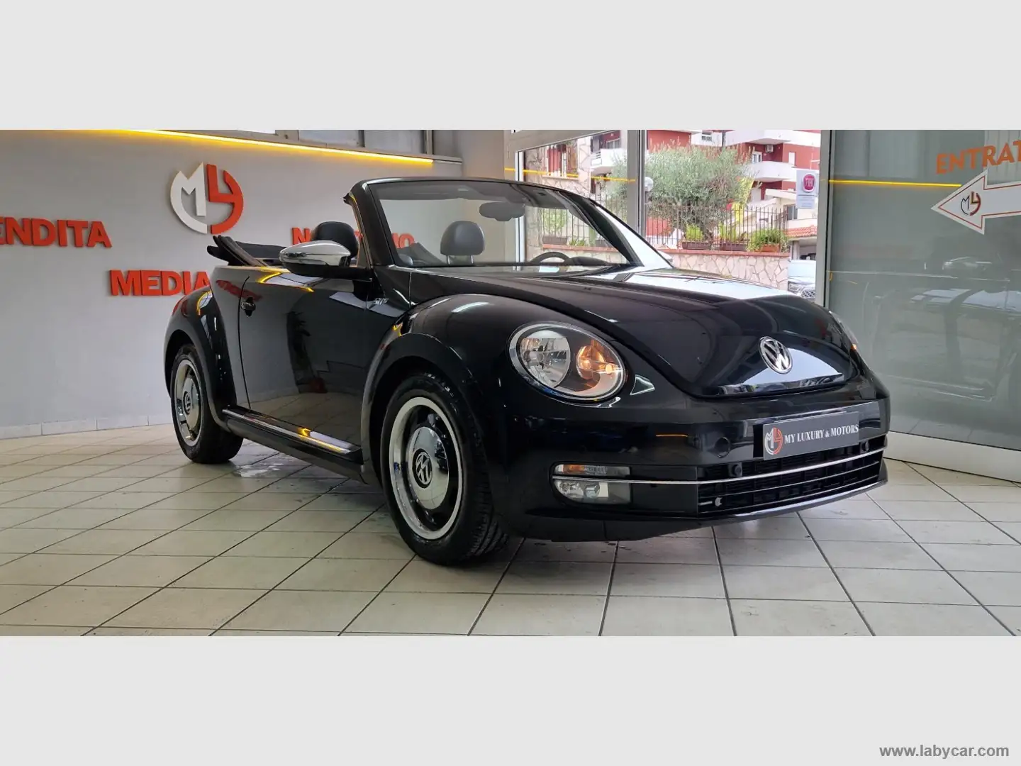 Volkswagen Maggiolino Cabrio 1.6 TDI 50TH Noir - 1