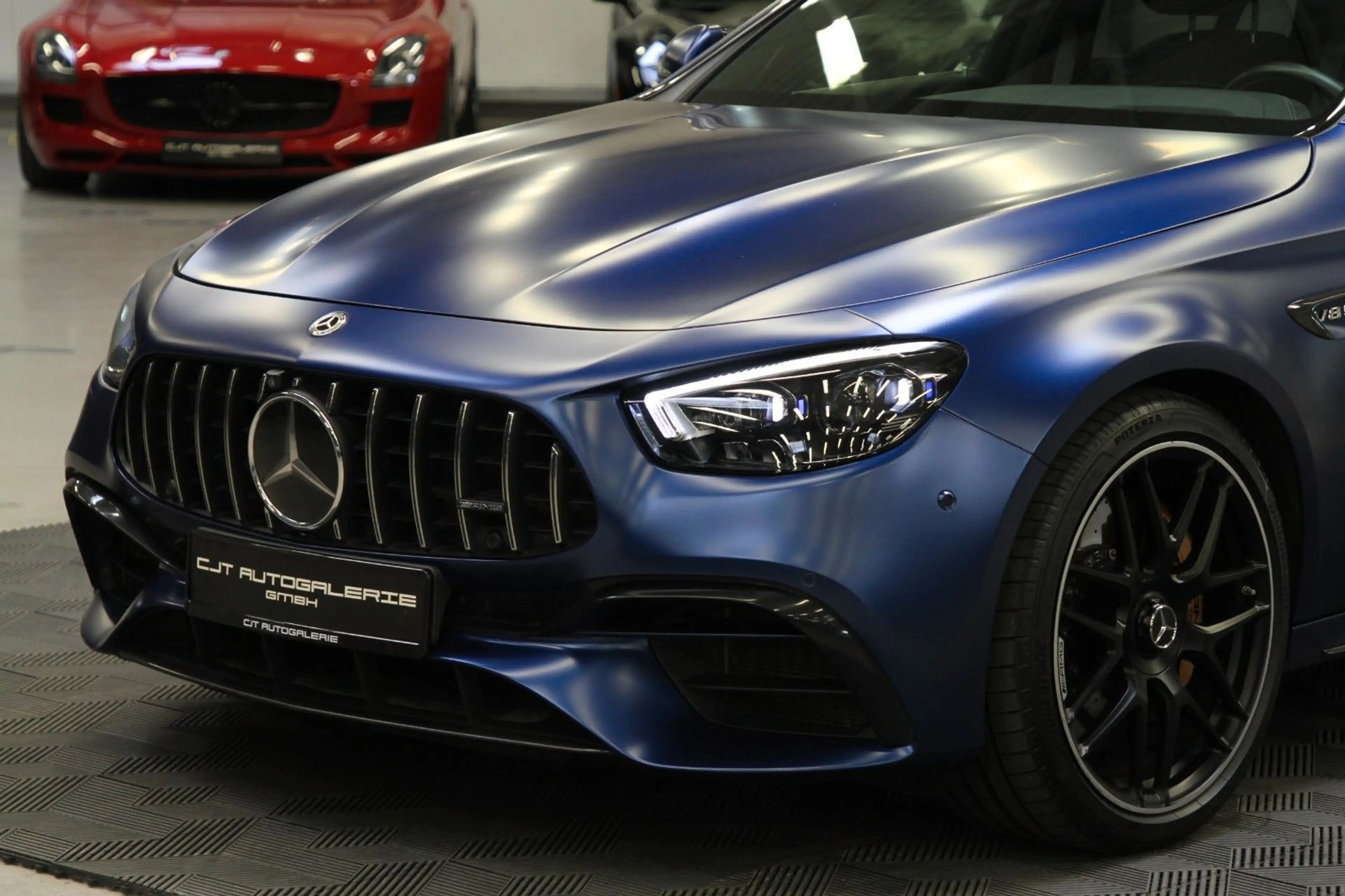Mercedes-Benz E 63 AMG E 63 S AMG BRABUS B700 Keramik Hud Burmester Sp — photo 3