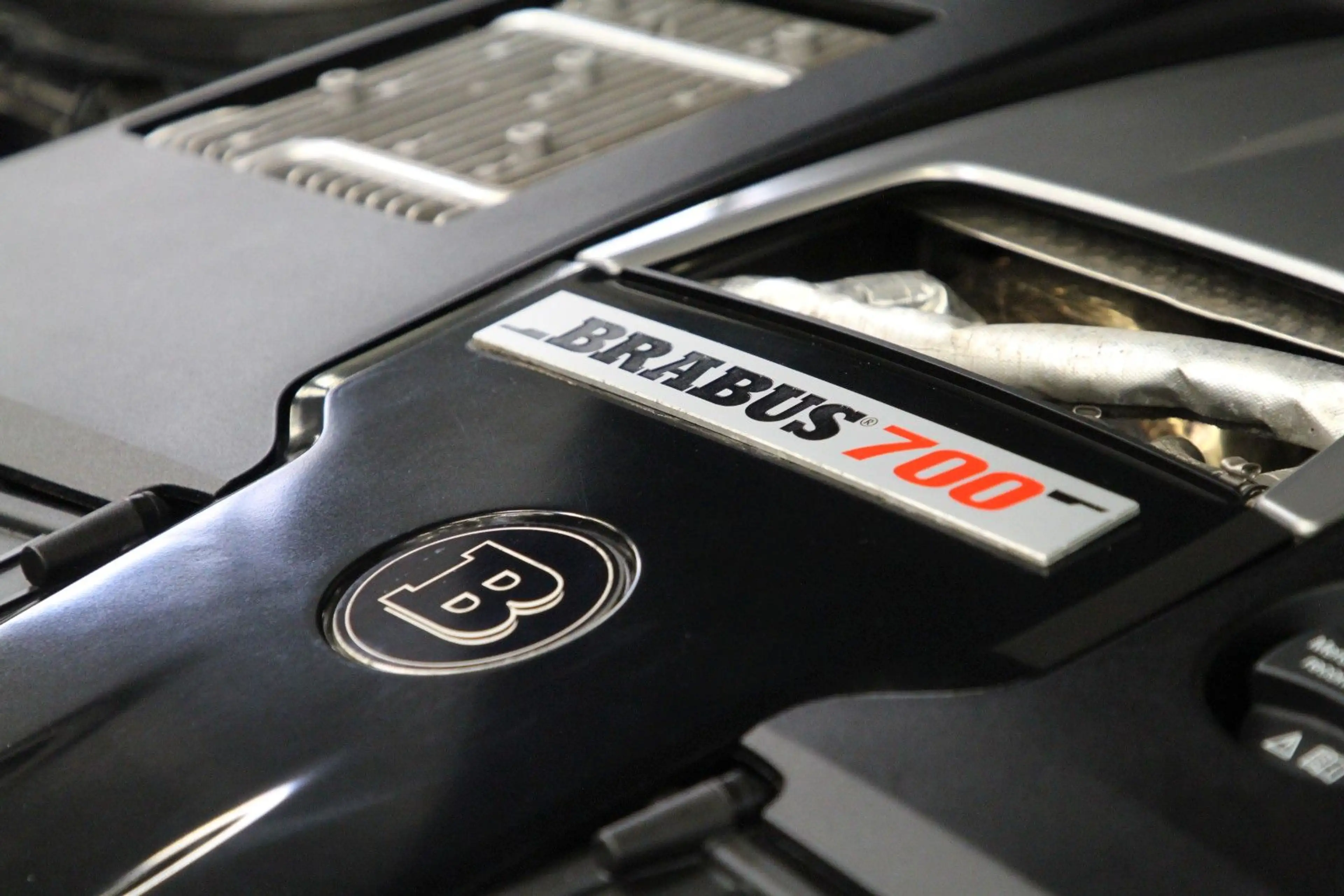 Mercedes-Benz E 63 AMG E 63 S AMG BRABUS B700 Keramik Hud Burmester Sp — photo 5