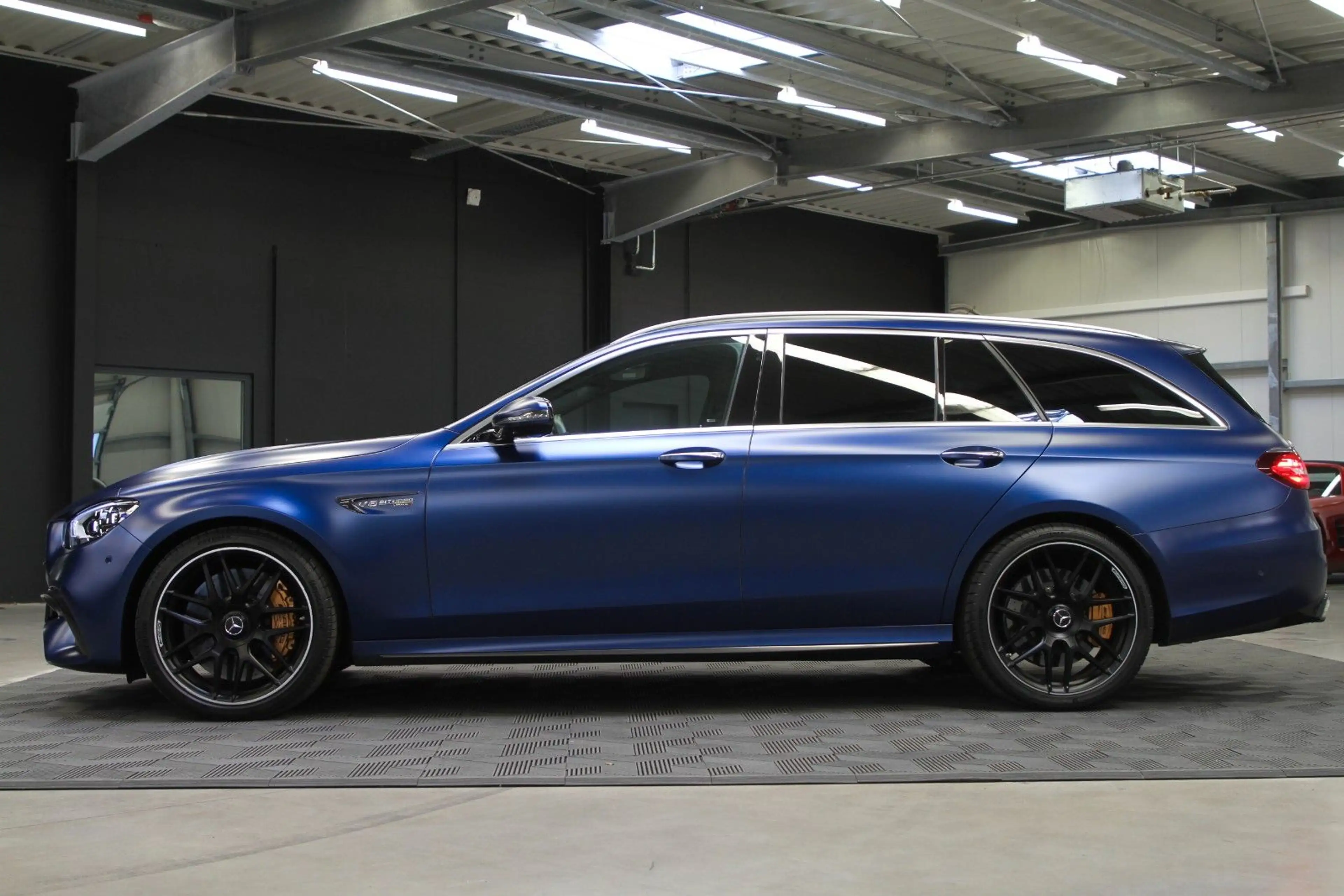 Mercedes-Benz E 63 AMG E 63 S AMG BRABUS B700 Keramik Hud Burmester Sp — photo 6