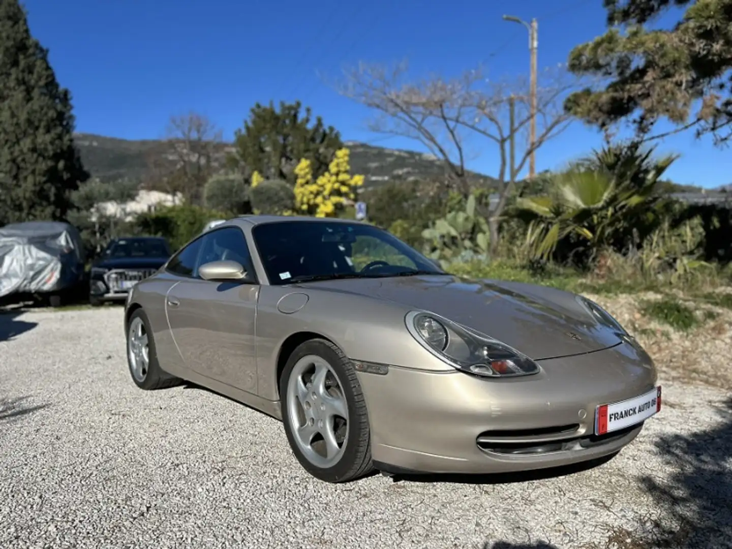 Porsche 911 (996) 300CH CARRERA 4 BV6 Beige - 2