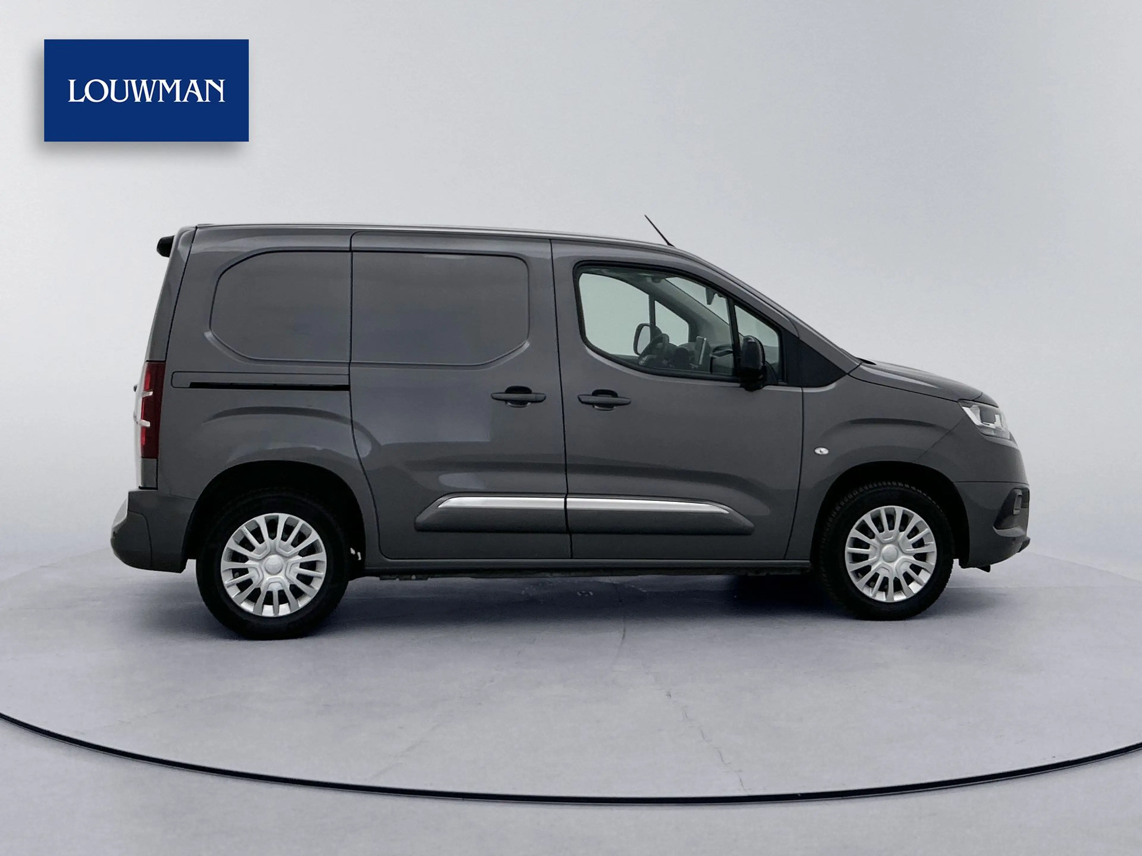 Toyota Proace City 1.2 Turbo Innovator Benzine Automaat Navigatie Cam — photo 4