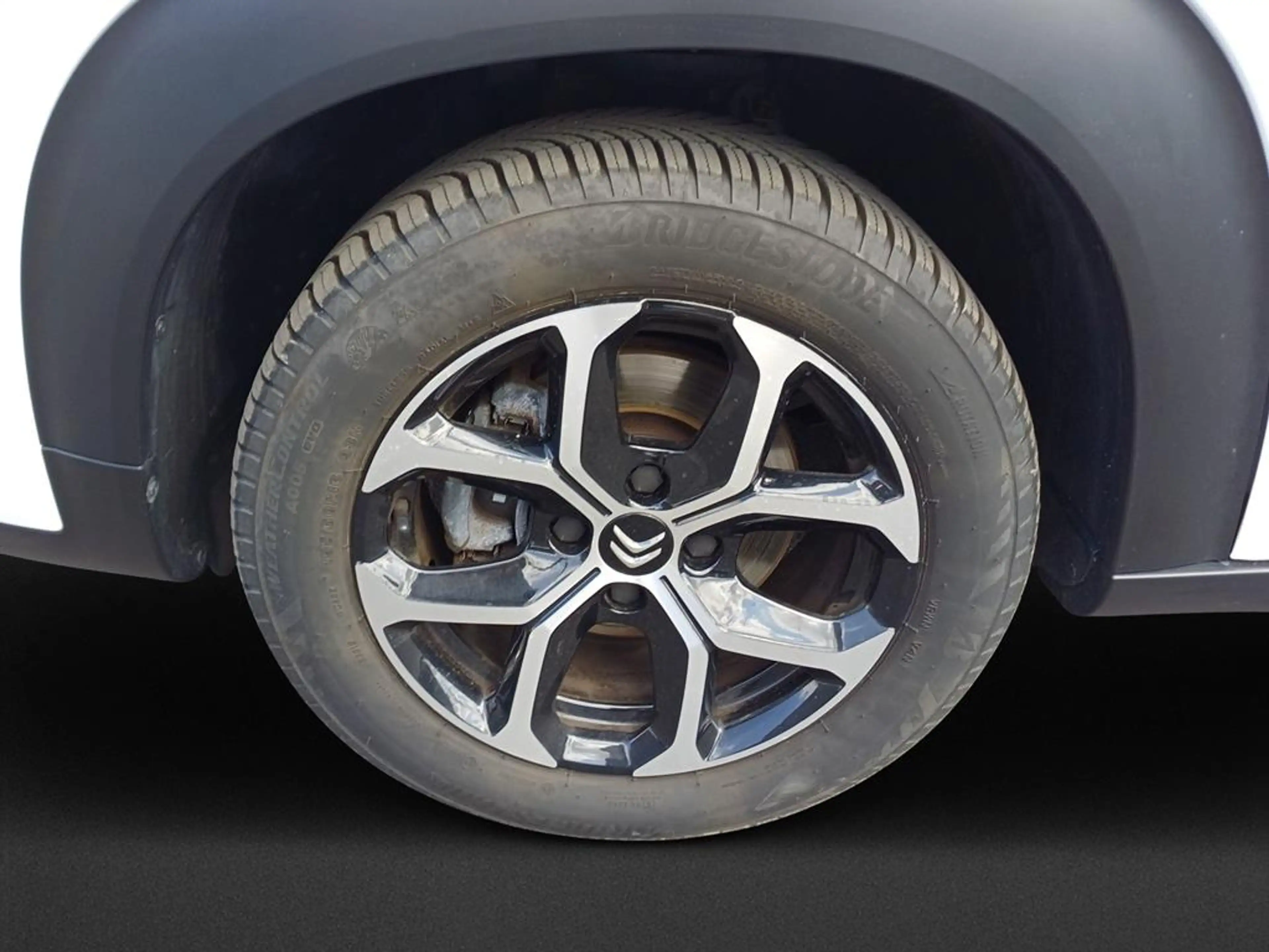 Citroen C3 Aircross PureTech 110 S&S Shine — photo 7