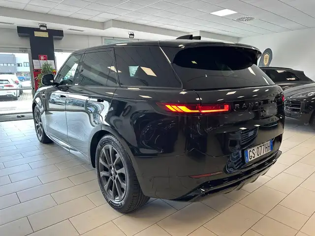 Land Rover Range Rover Sport view 6