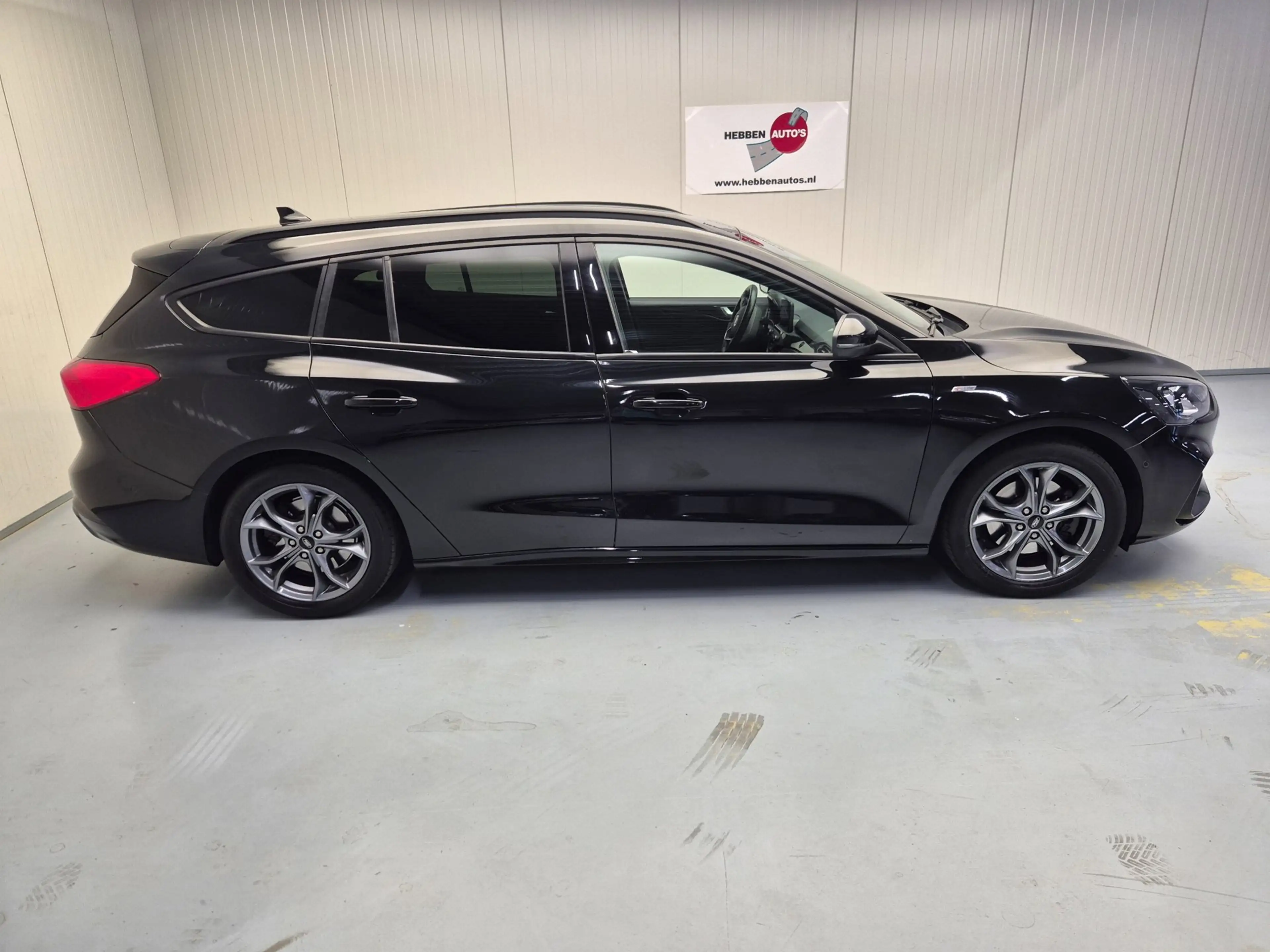 Ford Focus Wagon 1.0 EcoBoost ST Line Business Navi Camera Ec — photo 2