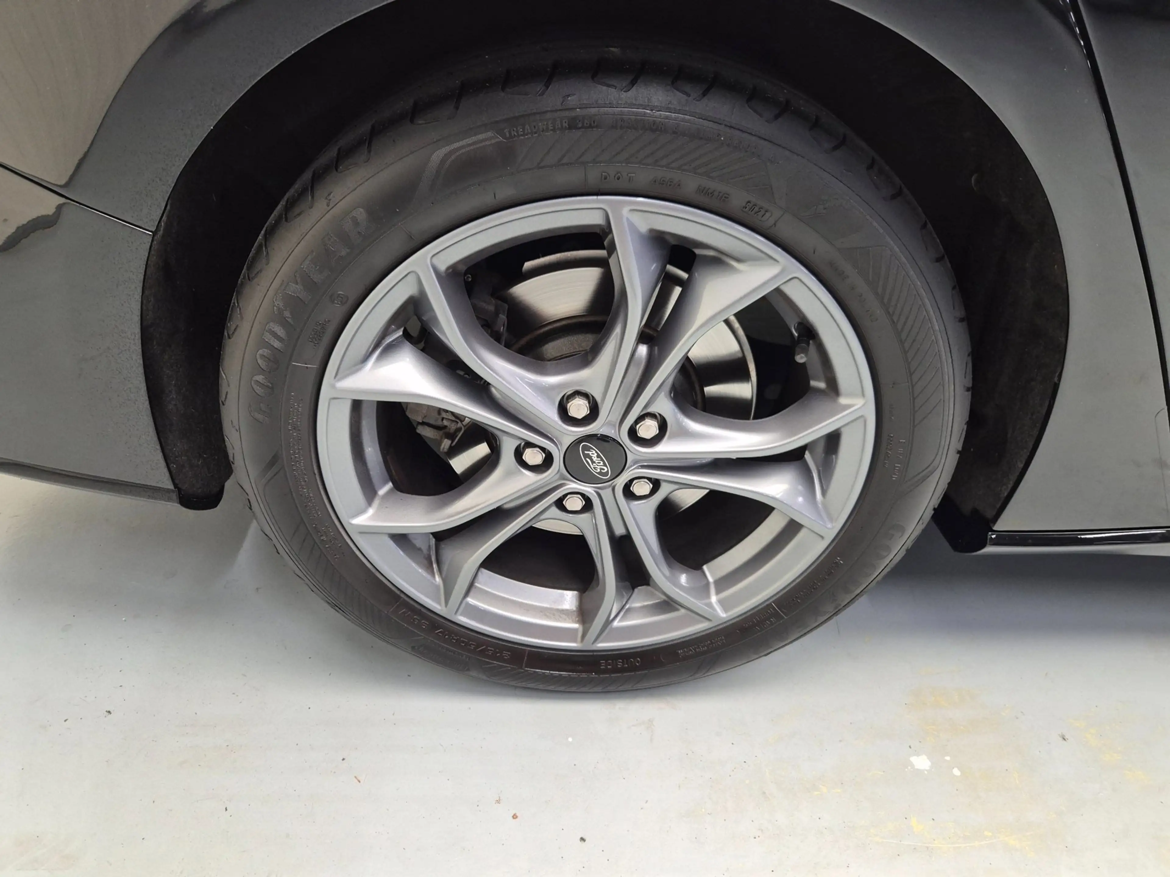 Ford Focus Wagon 1.0 EcoBoost ST Line Business Navi Camera Ec — photo 19