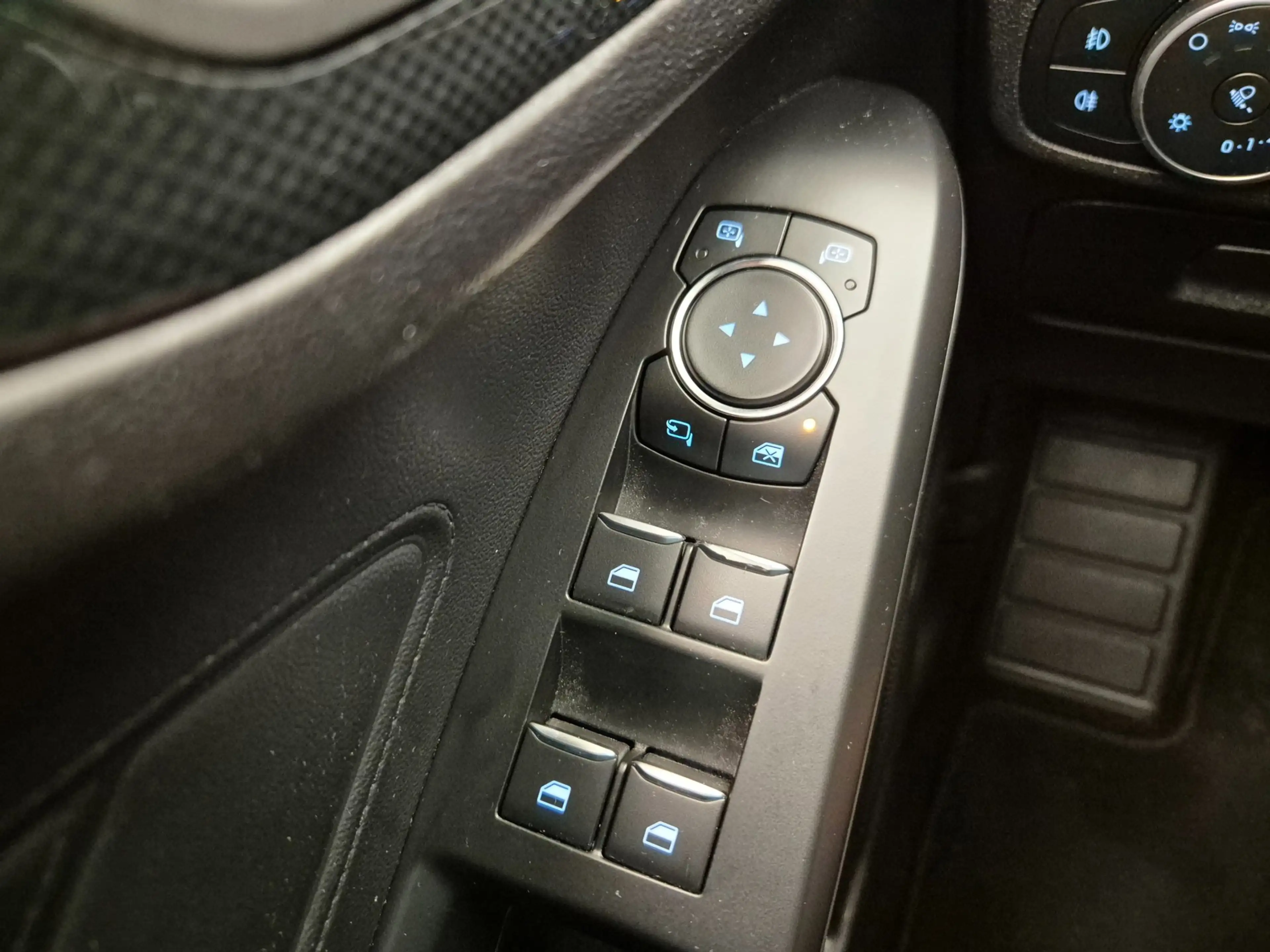 Ford Focus Wagon 1.0 EcoBoost ST Line Business Navi Camera Ec — photo 16