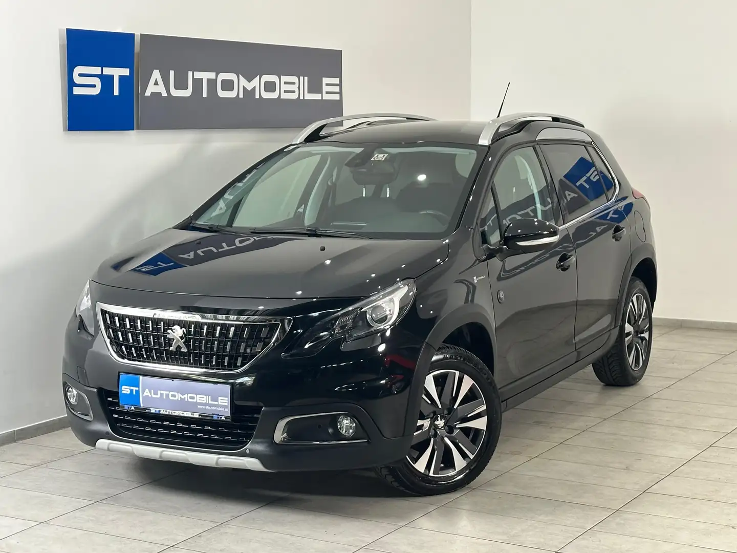 Peugeot 2008 1.5 Blue-HDi Allure Aut. // NAVI // SITZHEIZUNG Schwarz - 1