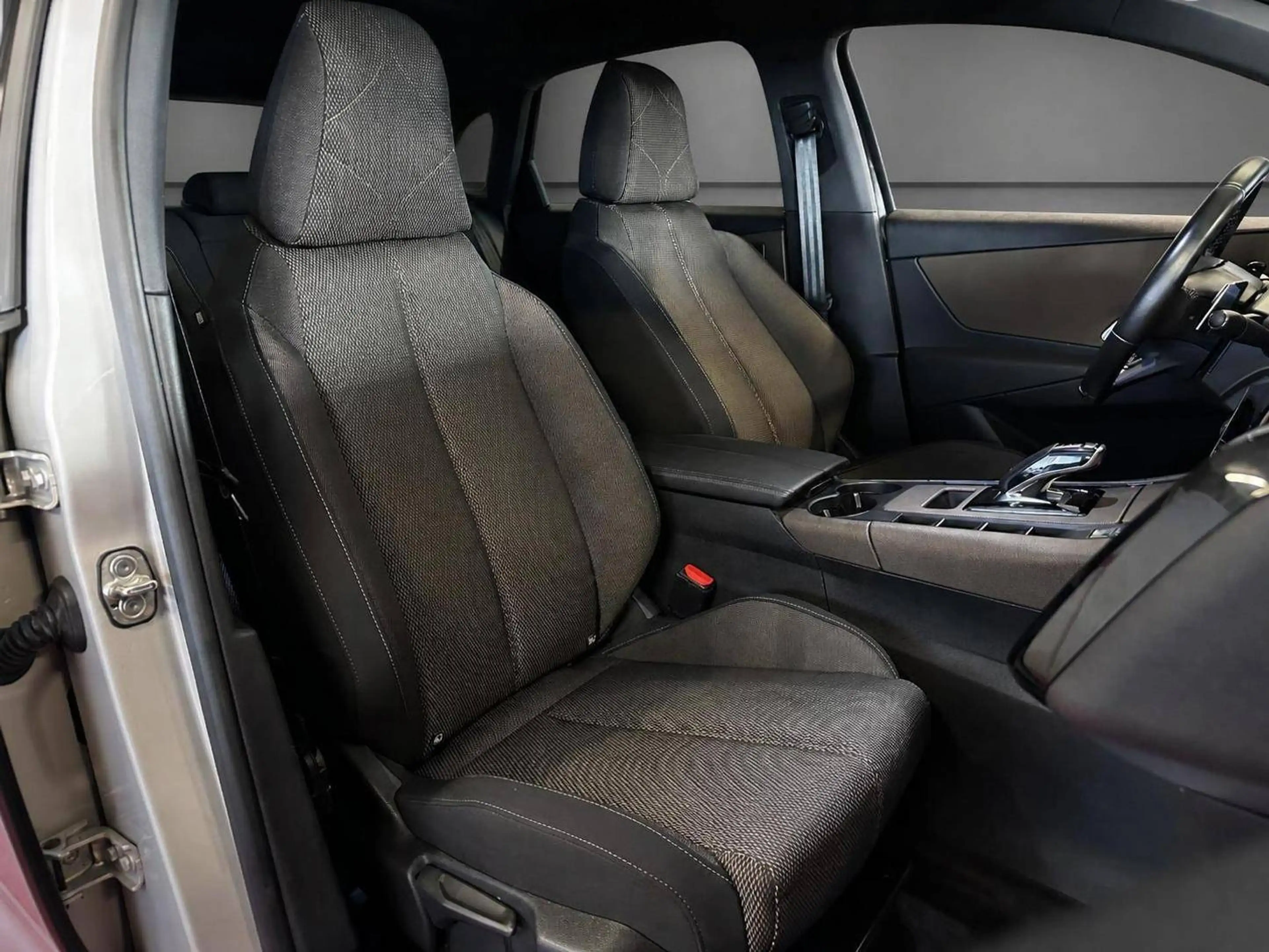 DS Automobiles DS 7 Crossback //Navi//Kamera//AHK — photo 14