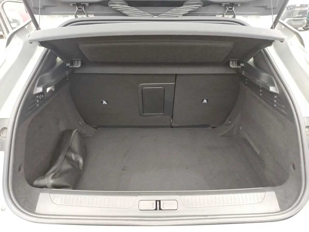 DS Automobiles DS 4 Crossback 4 BlueHDi 130 aut. Cross Trocadero 17