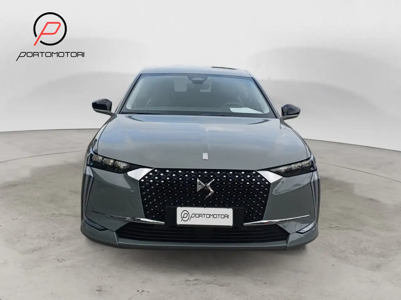 DS Automobiles DS 4 Crossback 4 BlueHDi 130 aut. Cross Trocadero 8