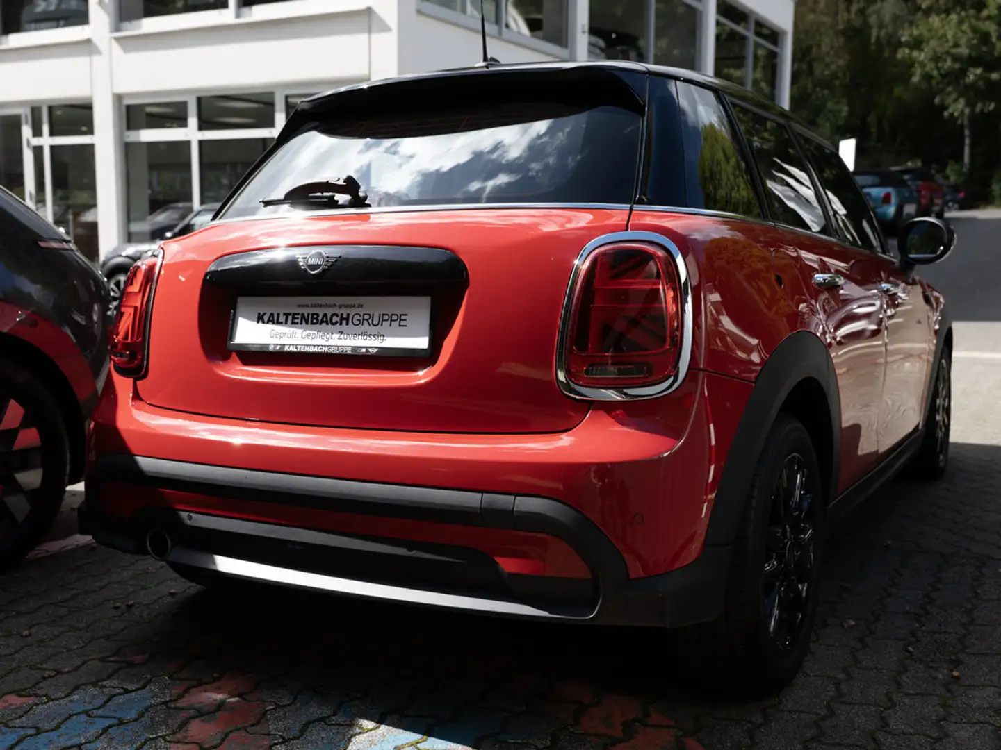 MINI Cooper C lassic Trim LED PDC KLIMAAUTOMATIK Rood - 2