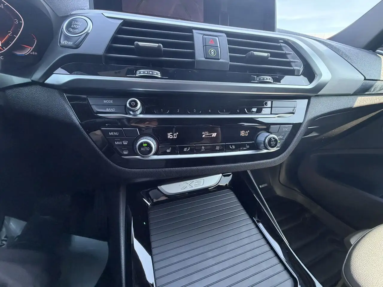 BMW X3 снимка BMW X3
