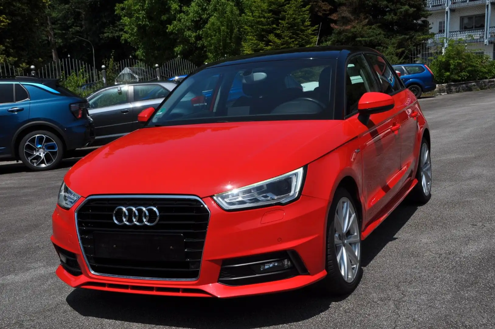 Audi A1 Sportback sport *Navi*Xenon*EPH* Rot - 2