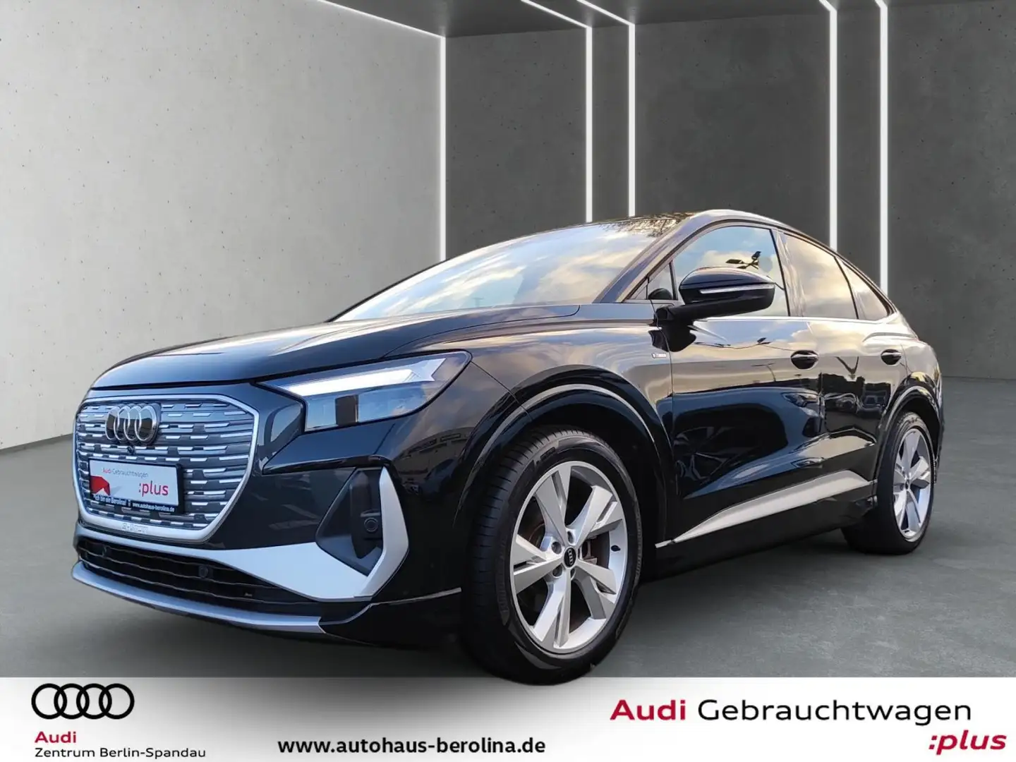 Audi Q4 e-tron 35 S line *ACC*NAV+*R-CAM* Schwarz - 2