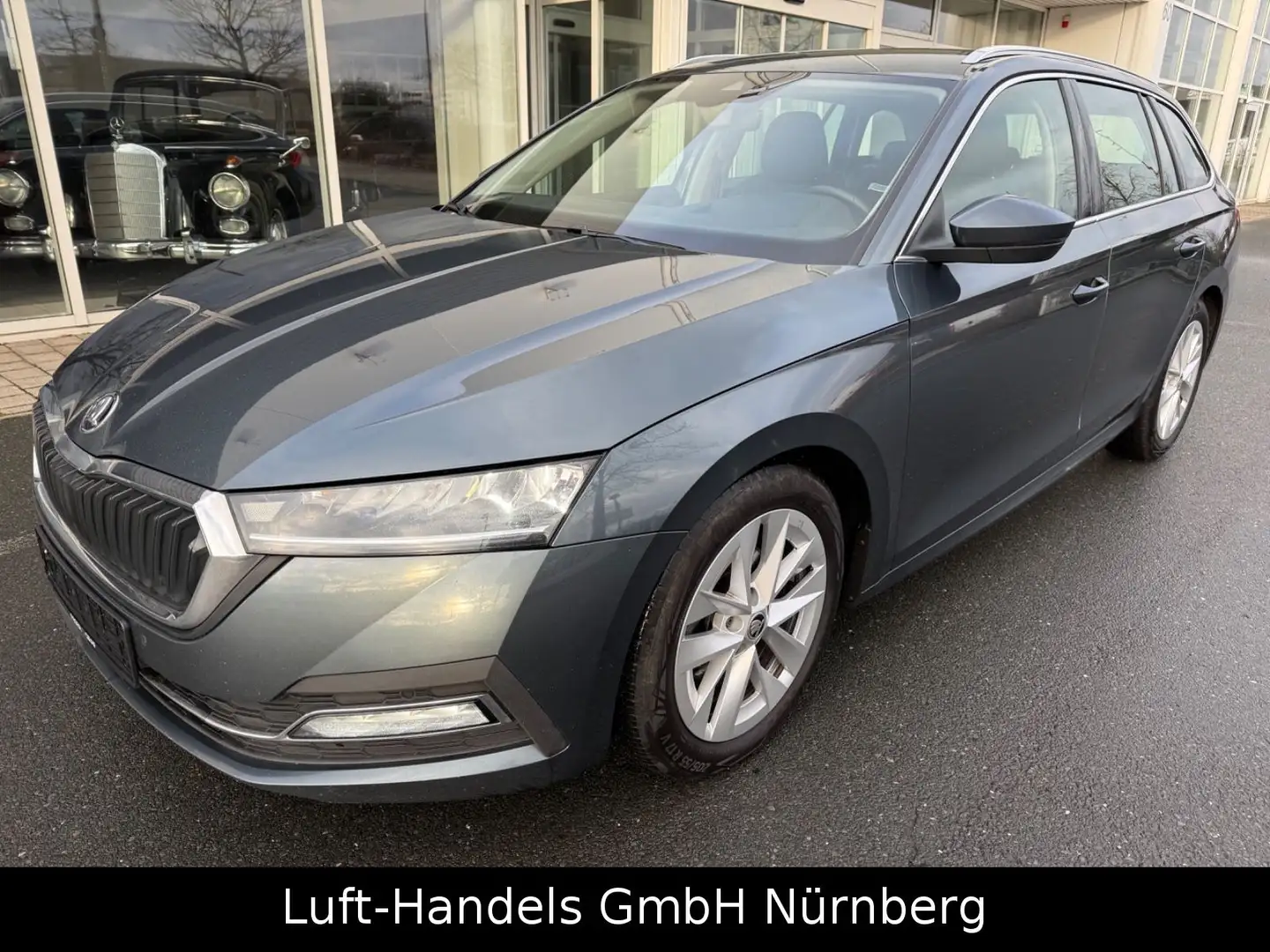 Skoda Octavia Combi Style 2.0 TDI Virt Aut wie neue Grijs - 1