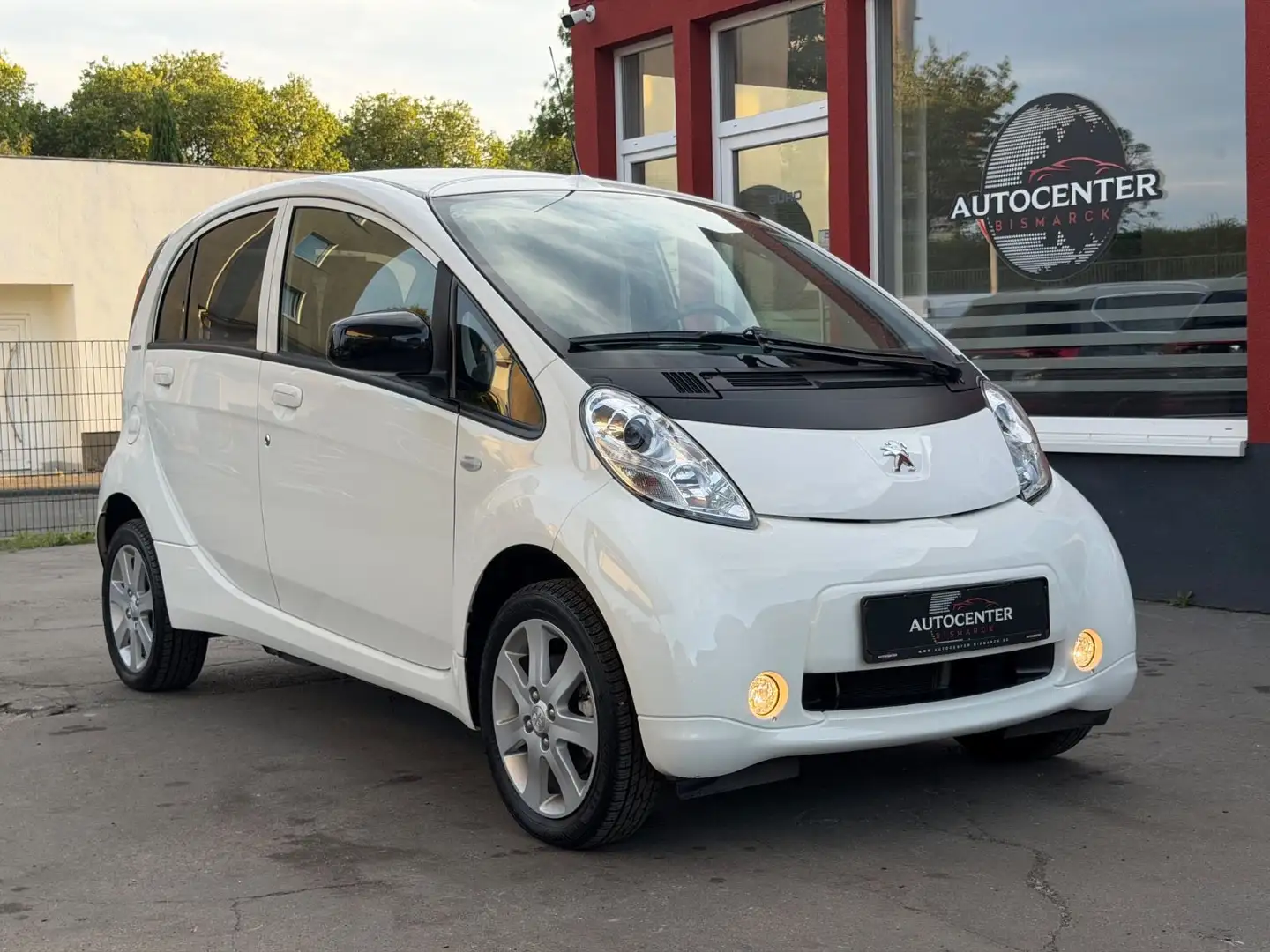 Peugeot iOn Modell 2017 - 2
