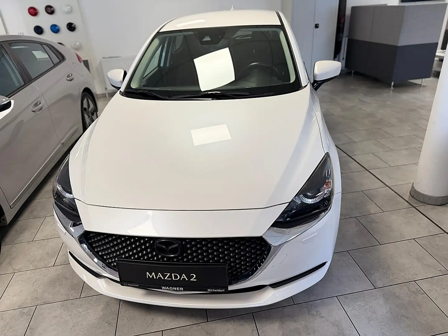 Mazda 2 Mazda2 G75 Takumi Weiß - 2