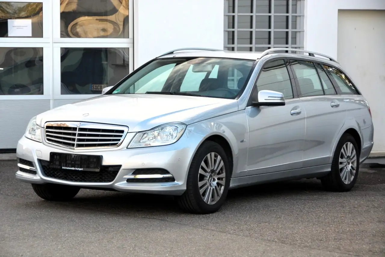 Mercedes-Benz C 180 CGI BlueEfficiency| 2.HAND| NAVI| PDC| SZH — photo 1 of 20