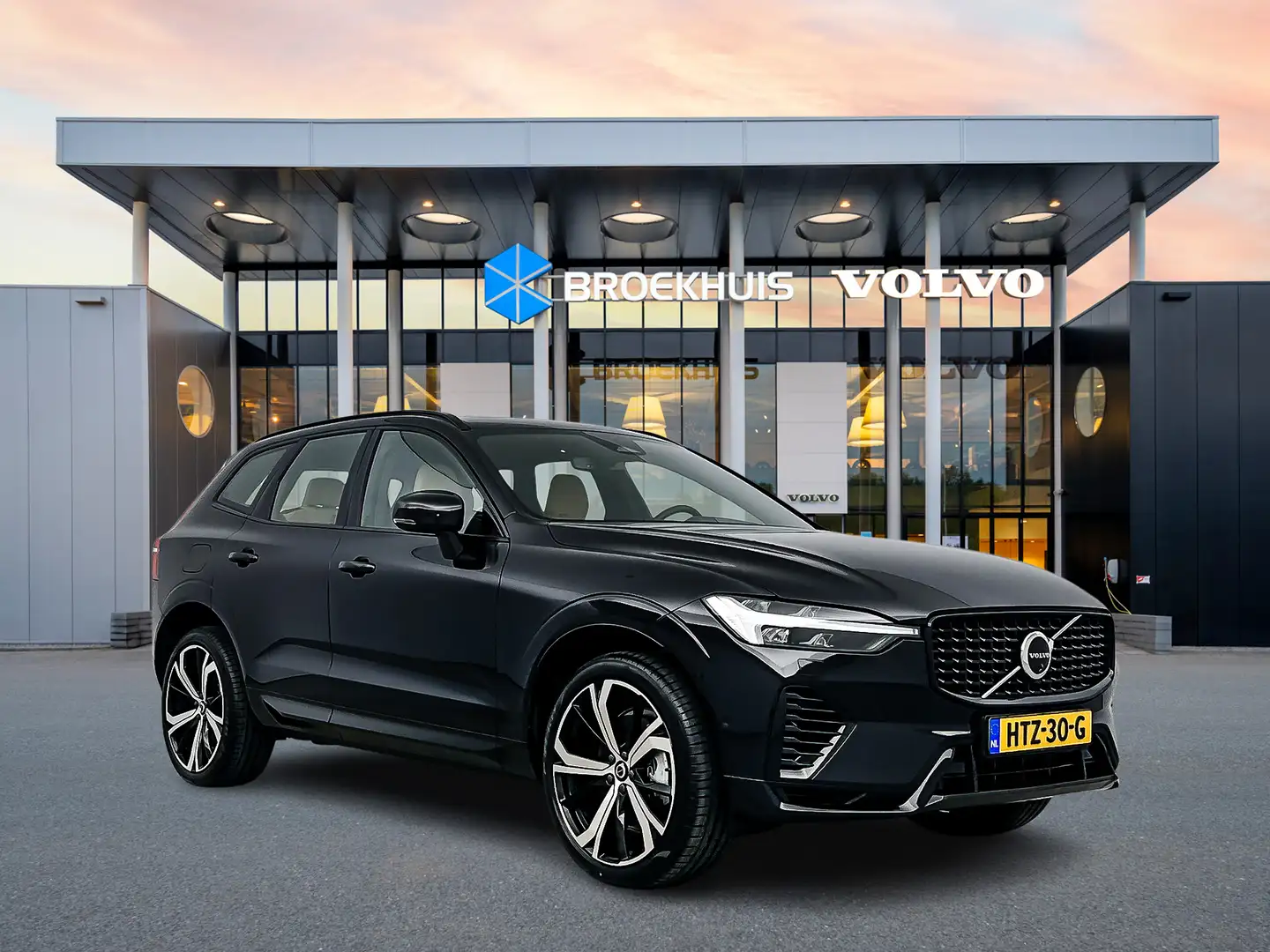 Volvo XC60 T8 Recharge AWD Plus Dark | 21" | Luchtvering | Ge Nero - 2