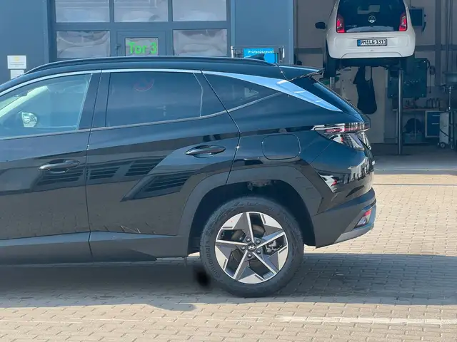 Hyundai Tucson view 5