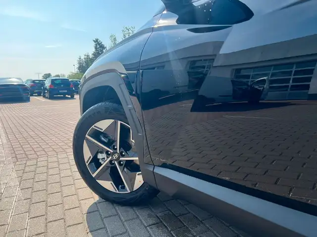 Hyundai Tucson view 7