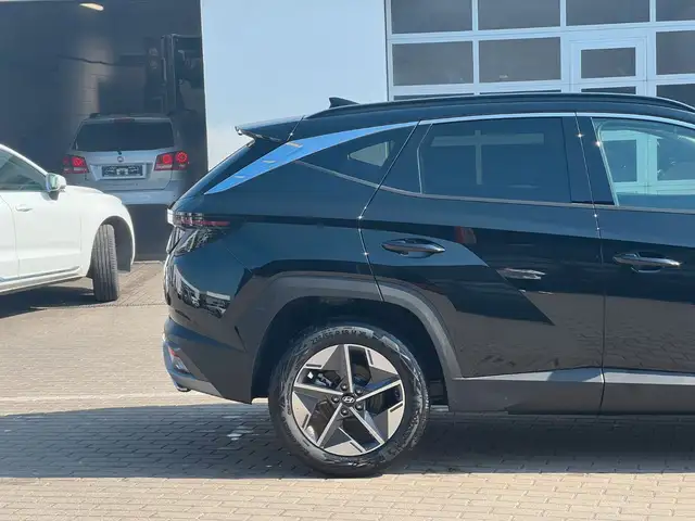 Hyundai Tucson view 10