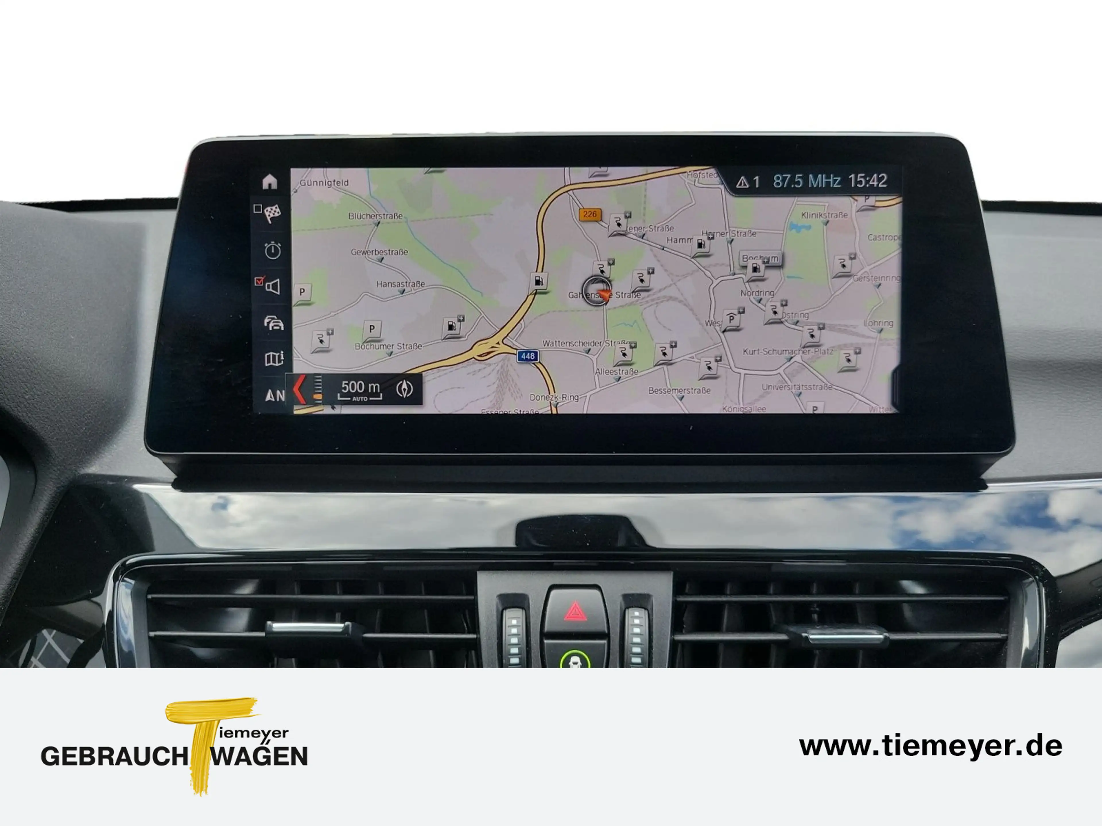 BMW X1 (F48)(2015->) xDrive 25 e Advantage — photo 13