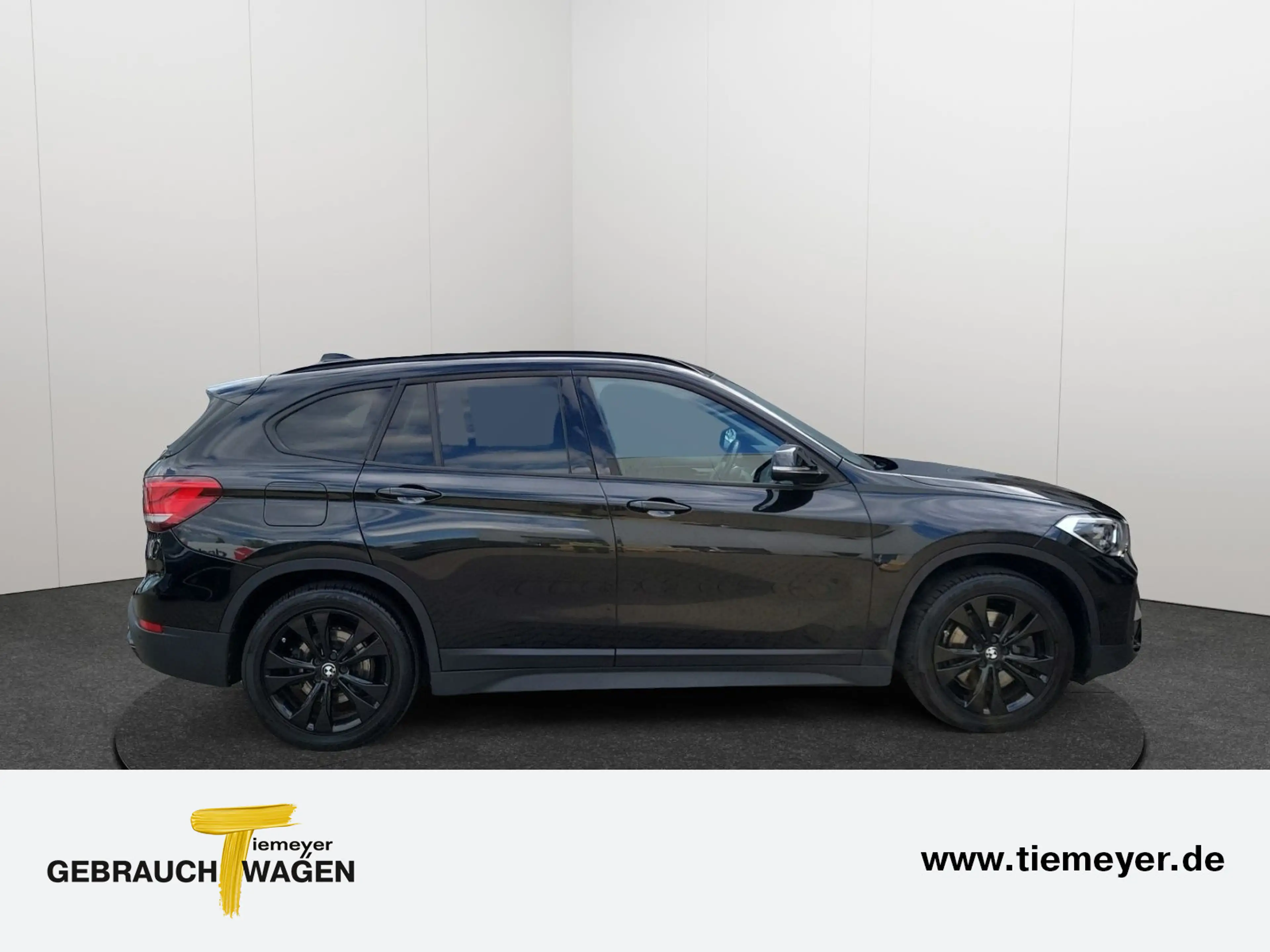 BMW X1 (F48)(2015->) xDrive 25 e Advantage — photo 4