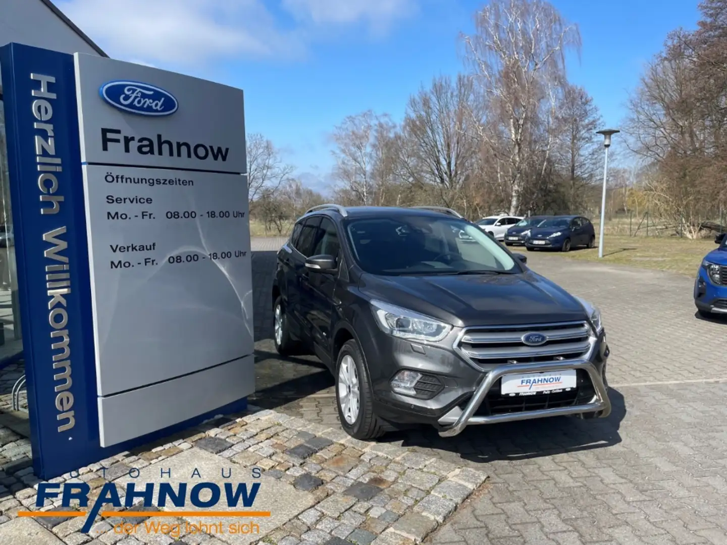 Ford Kuga Titanium 1.5 EcoBoost AWD Bi-Xenon NAVI SHZ Grau - 2