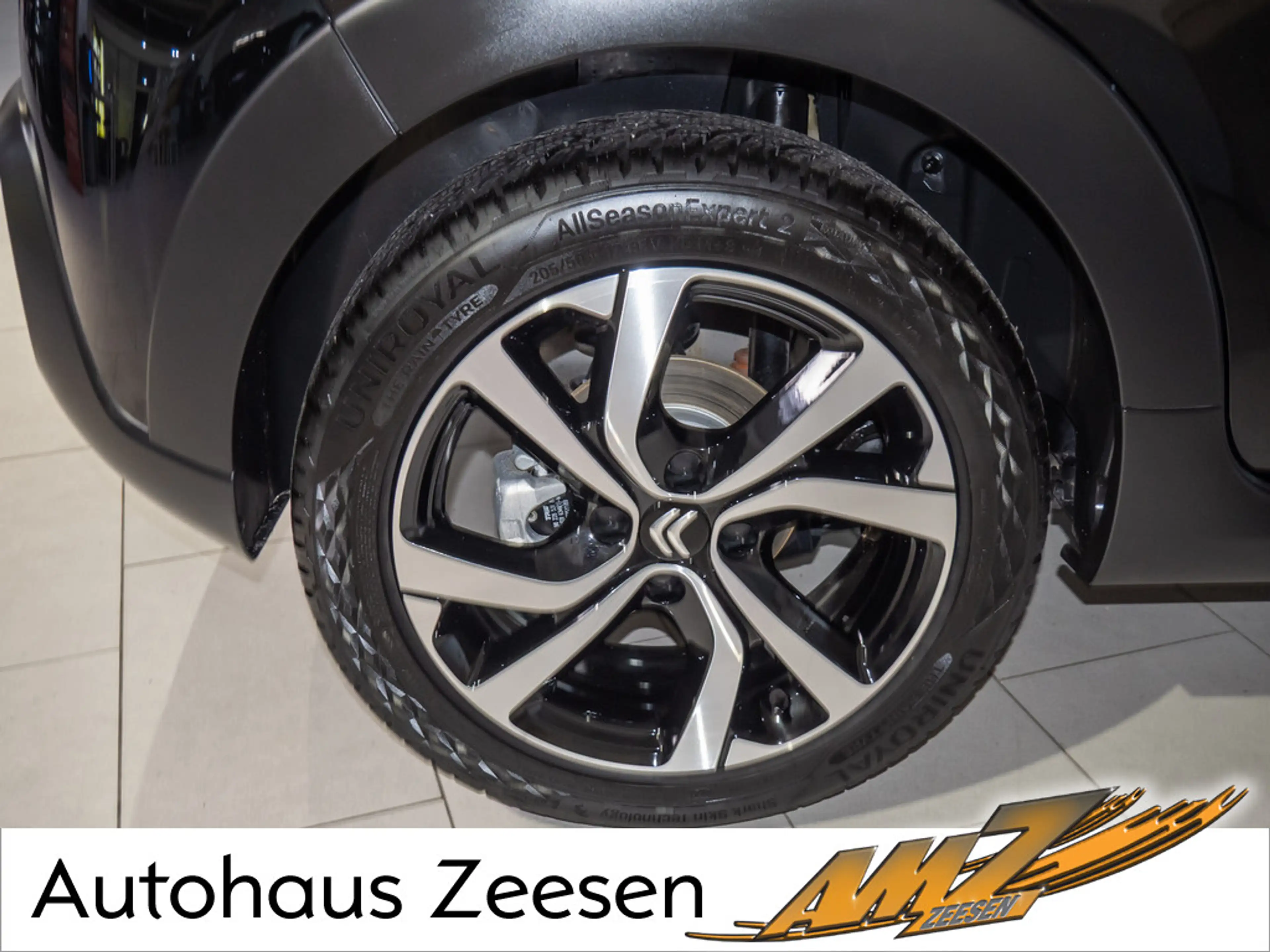 Citroen C3 PureTech 110 Elle LED KAMERA PDC ALLWETTER — photo 5