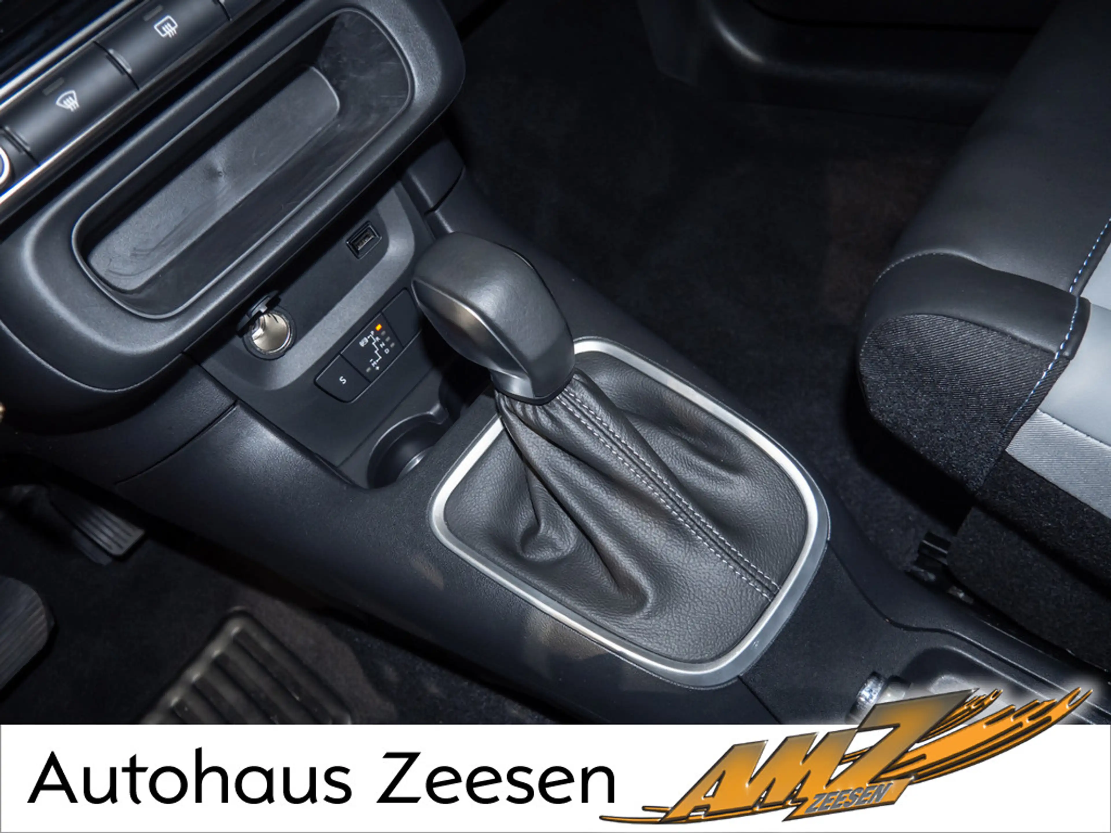 Citroen C3 PureTech 110 Elle LED KAMERA PDC ALLWETTER — photo 12