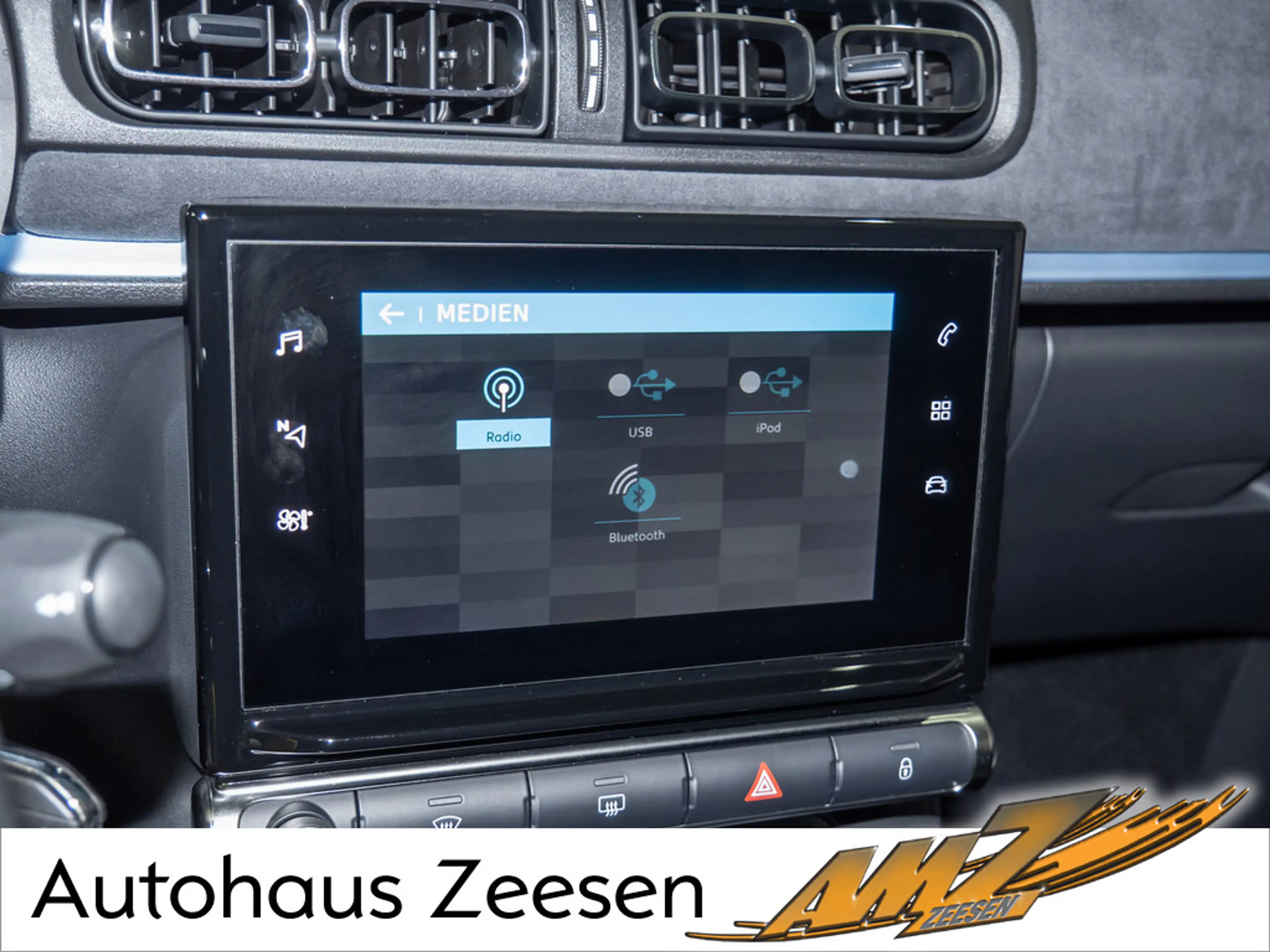 Citroen C3 PureTech 110 Elle LED KAMERA PDC ALLWETTER — photo 10