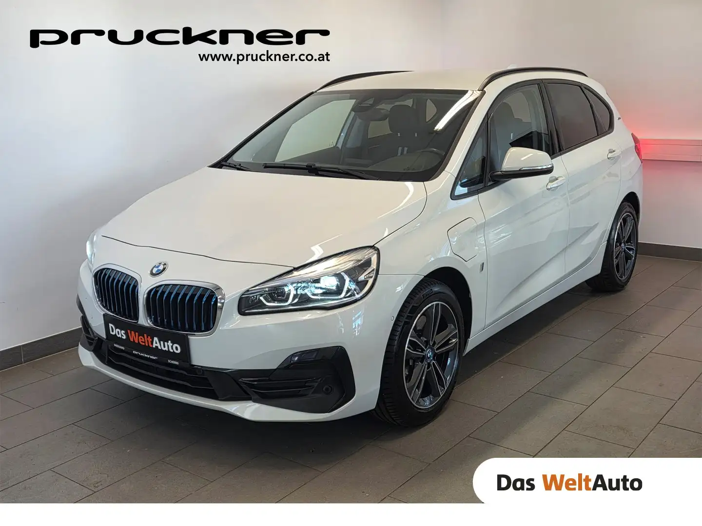 BMW 225 BMW 225xe PHEV iPerf. Active Tourer Sport Li Weiß - 1