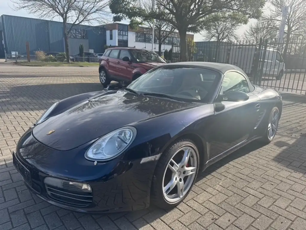 Porsche Boxster 2005 из Европы — купить под ключ